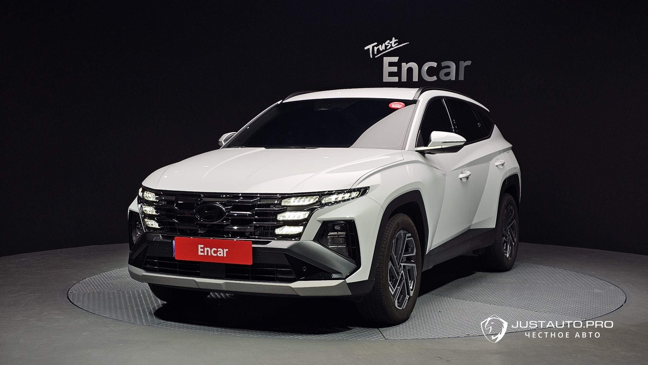 Автомобиль Hyundai Tucson