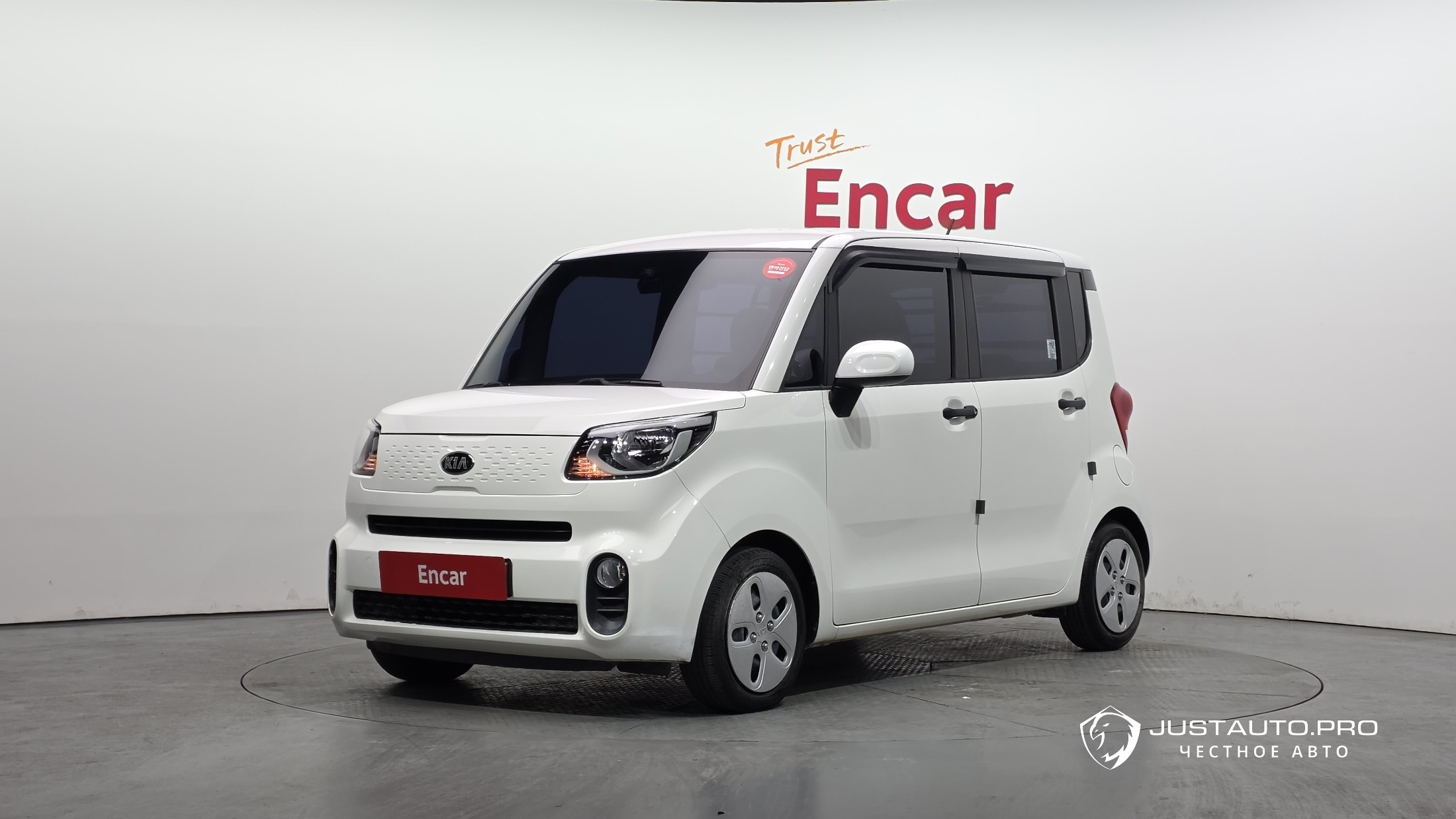Автомобиль Kia RAY