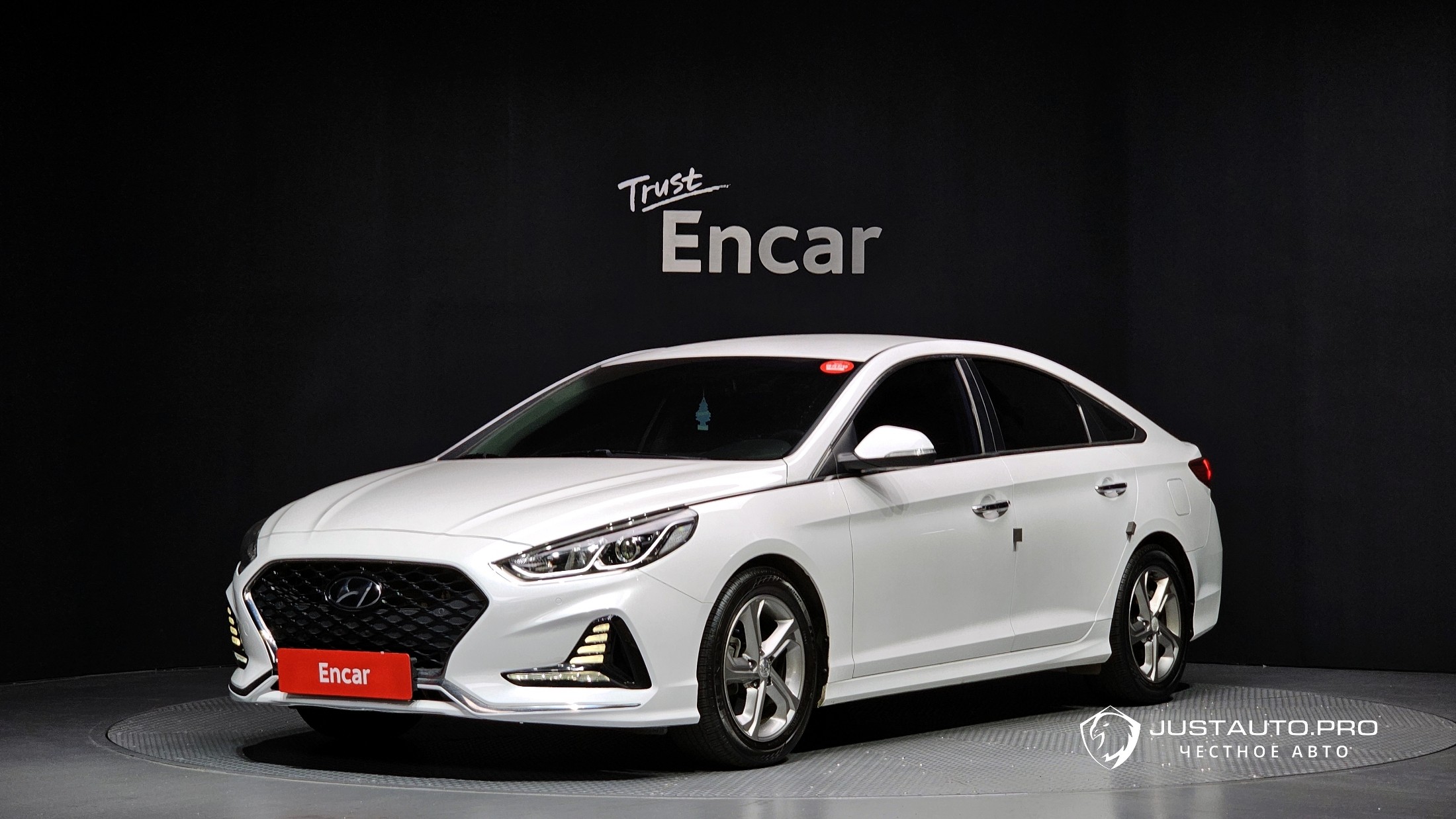 Автомобиль Hyundai Sonata