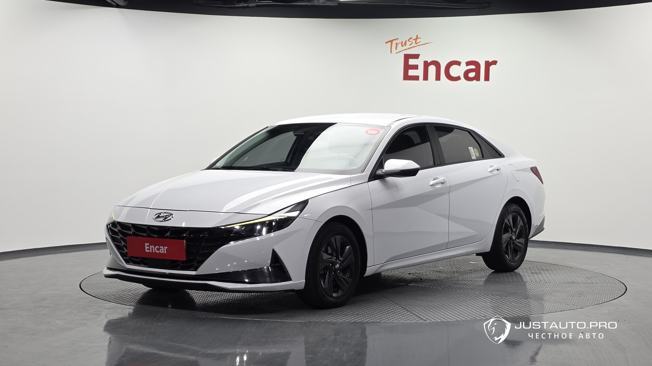 Автомобиль Hyundai AVANTE