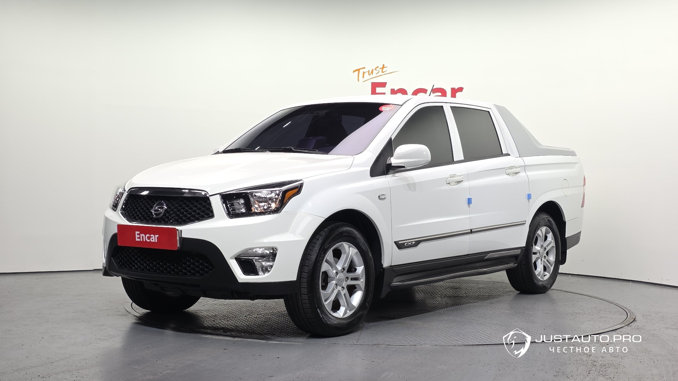 Автомобиль KG_Mobility_Ssangyong KORANDO