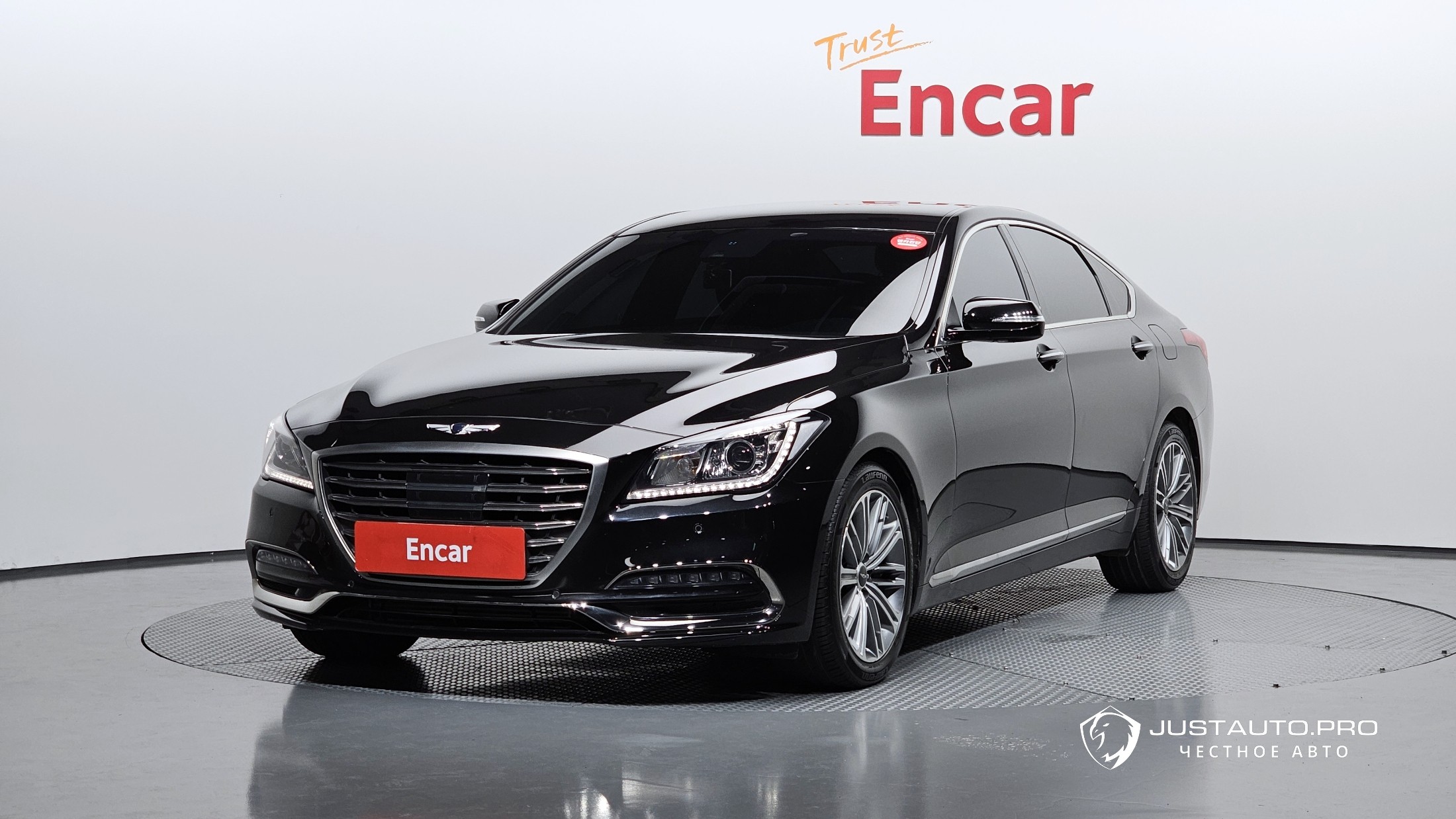 Автомобиль Genesis G80