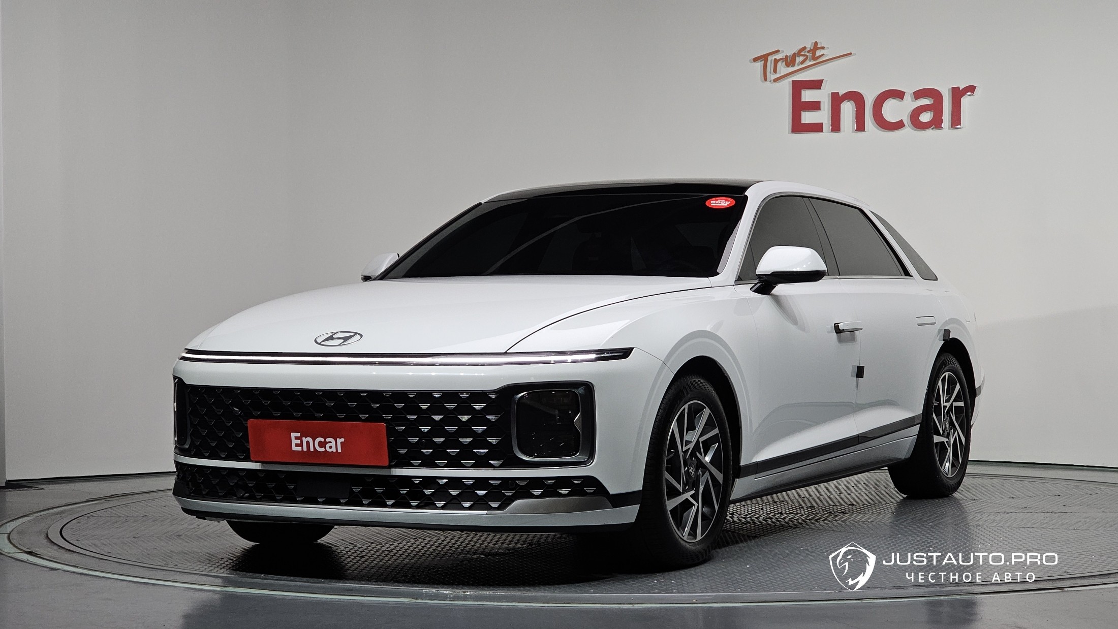 Автомобиль Hyundai Grandeur