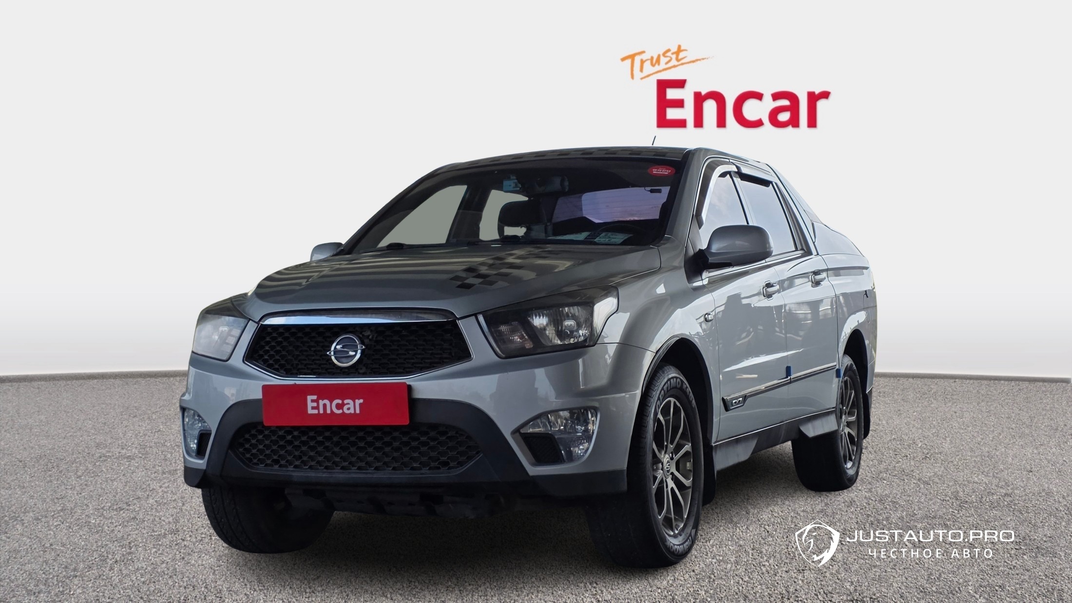 Автомобиль KG_Mobility_Ssangyong KORANDO