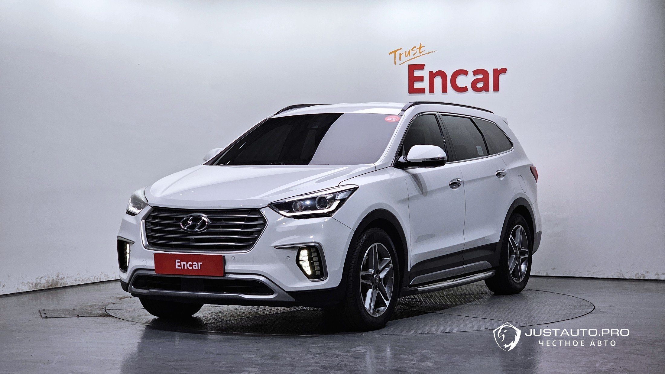 Автомобиль Hyundai Maxcruz