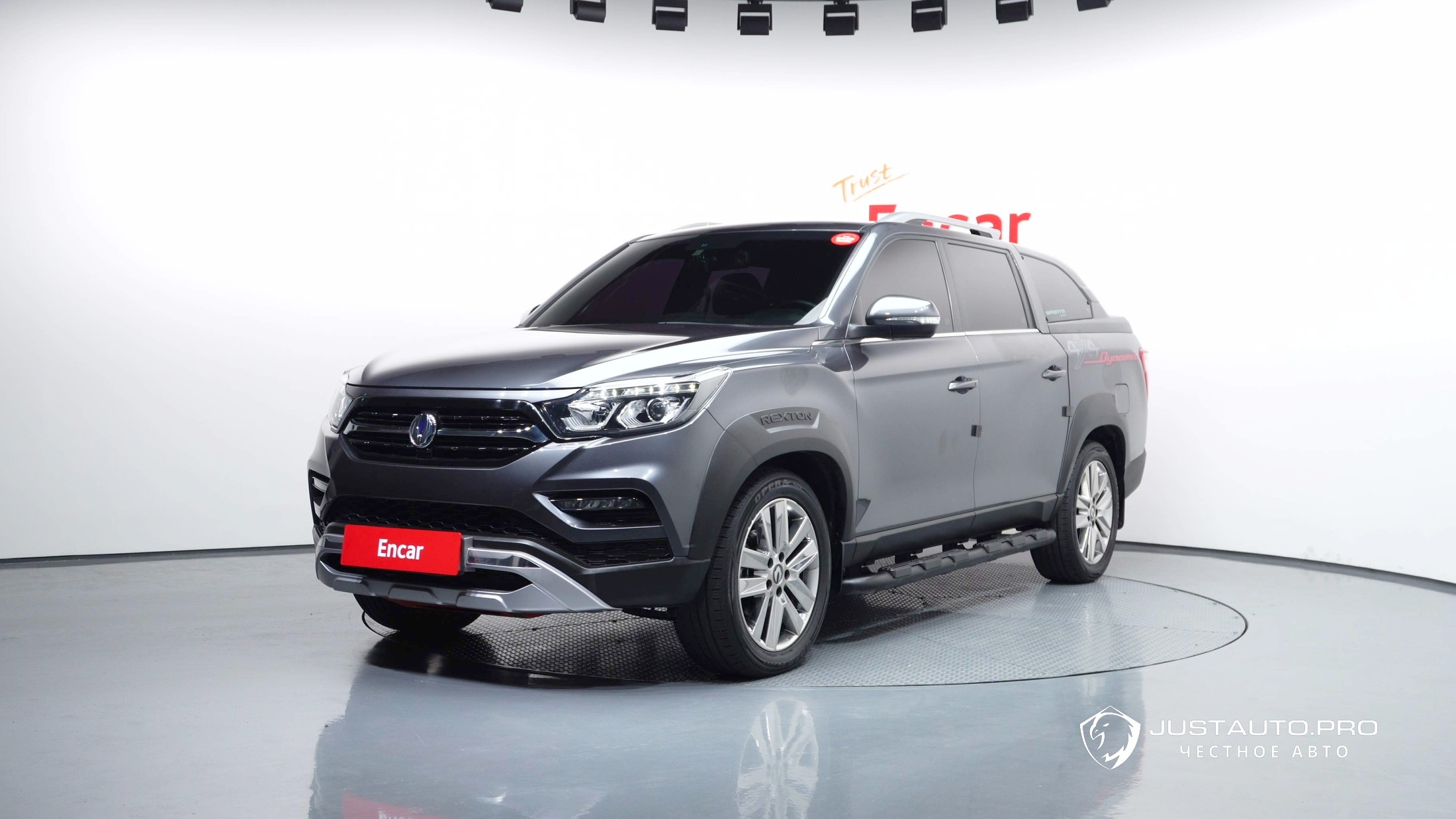 Автомобиль KG_Mobility_Ssangyong Rexton