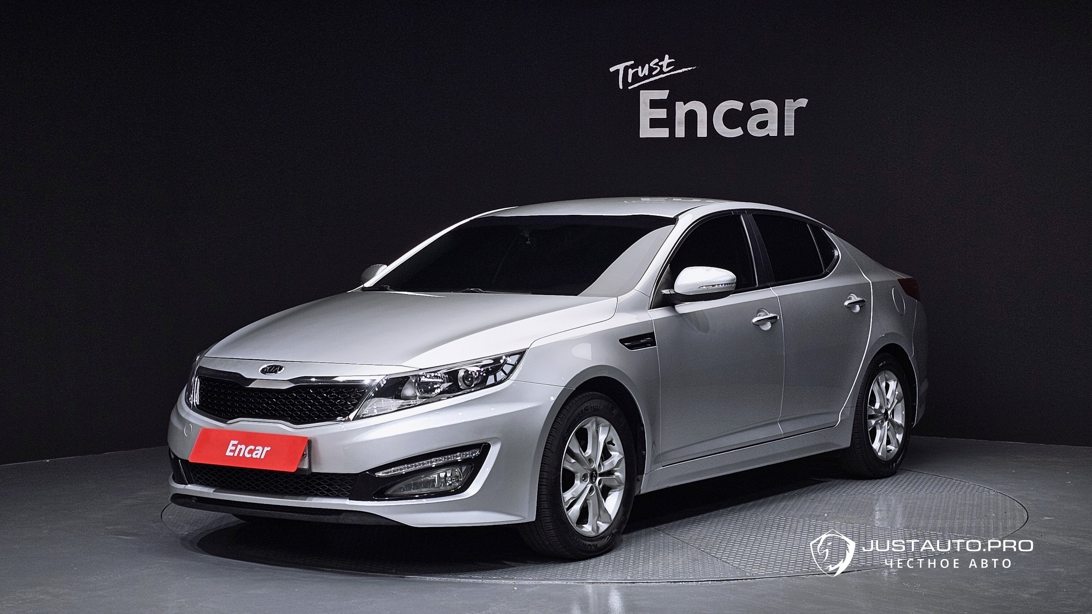 Автомобиль Kia K5