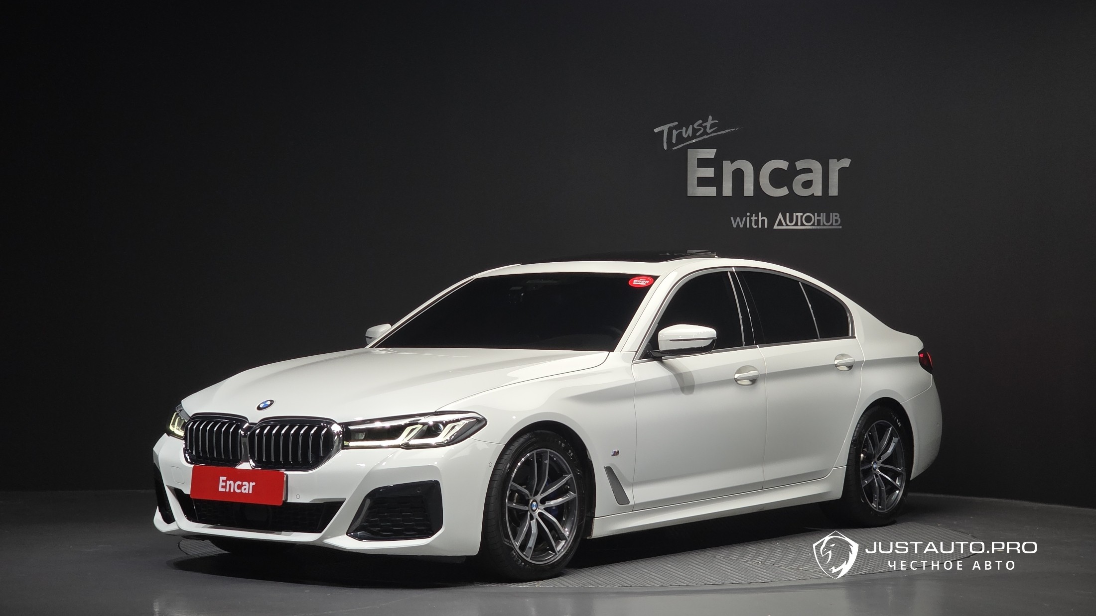 Автомобиль BMW 5-Series