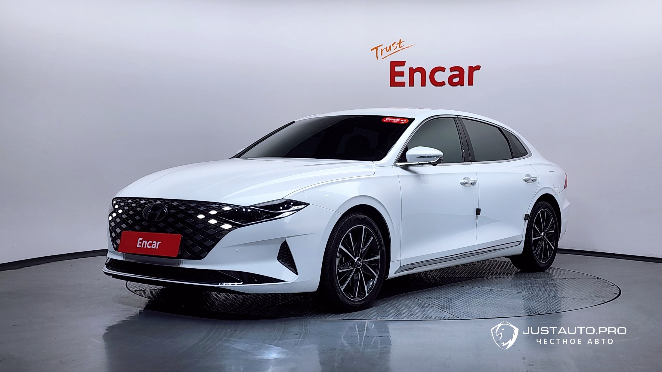 Автомобиль Hyundai Grandeur