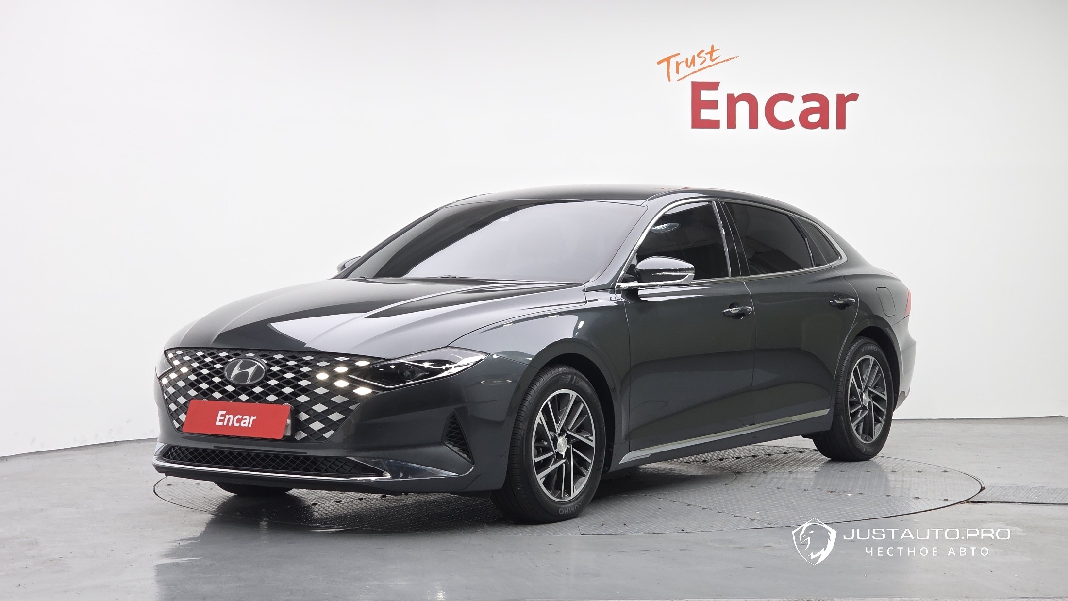 Автомобиль Hyundai Grandeur