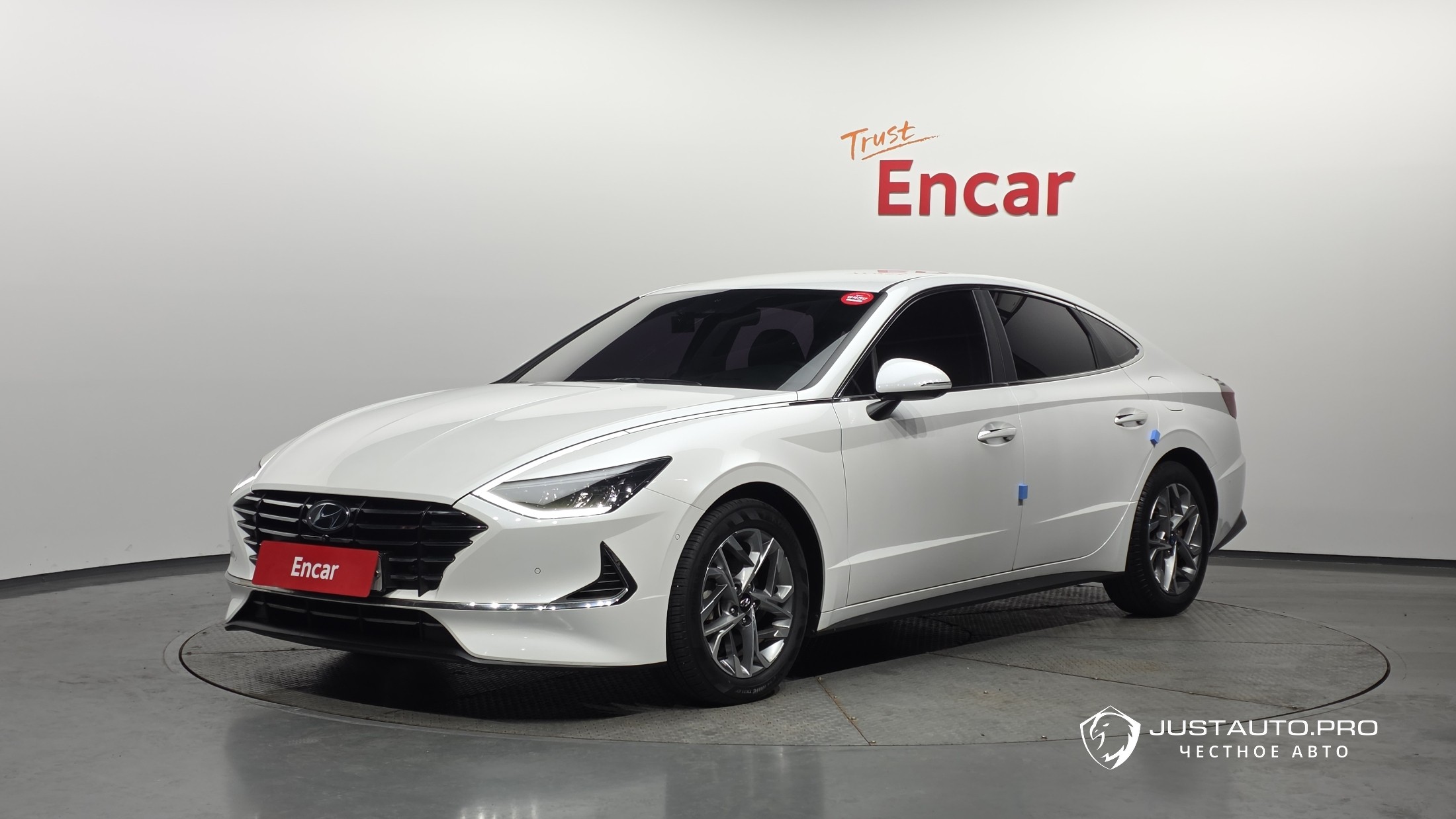 Автомобиль Hyundai Sonata
