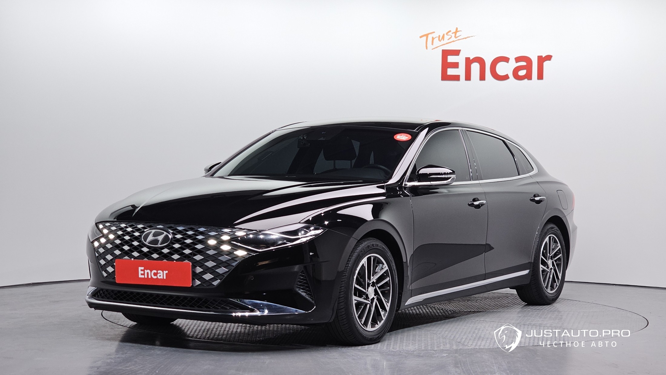 Автомобиль Hyundai Grandeur