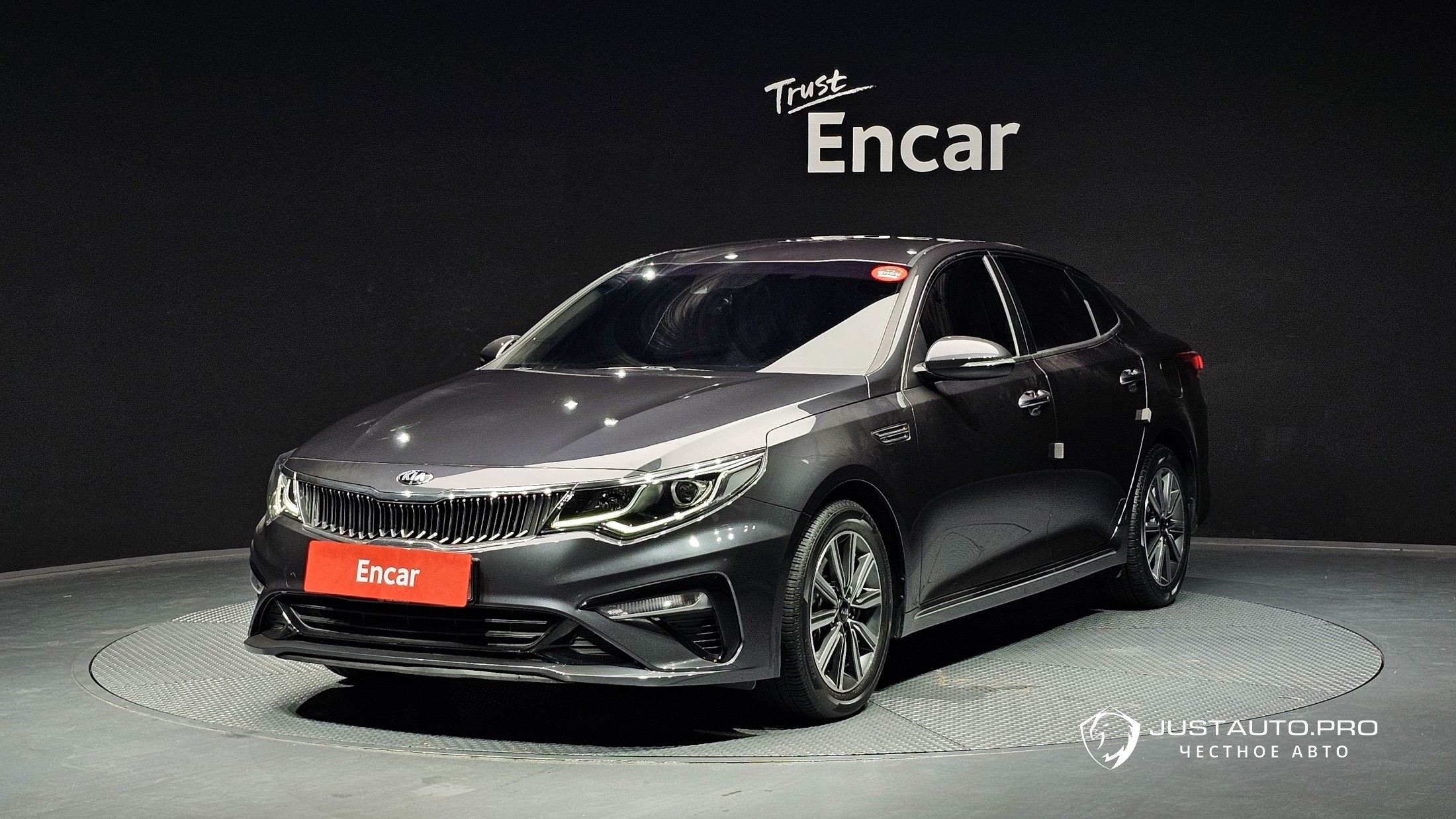 Автомобиль Kia K5