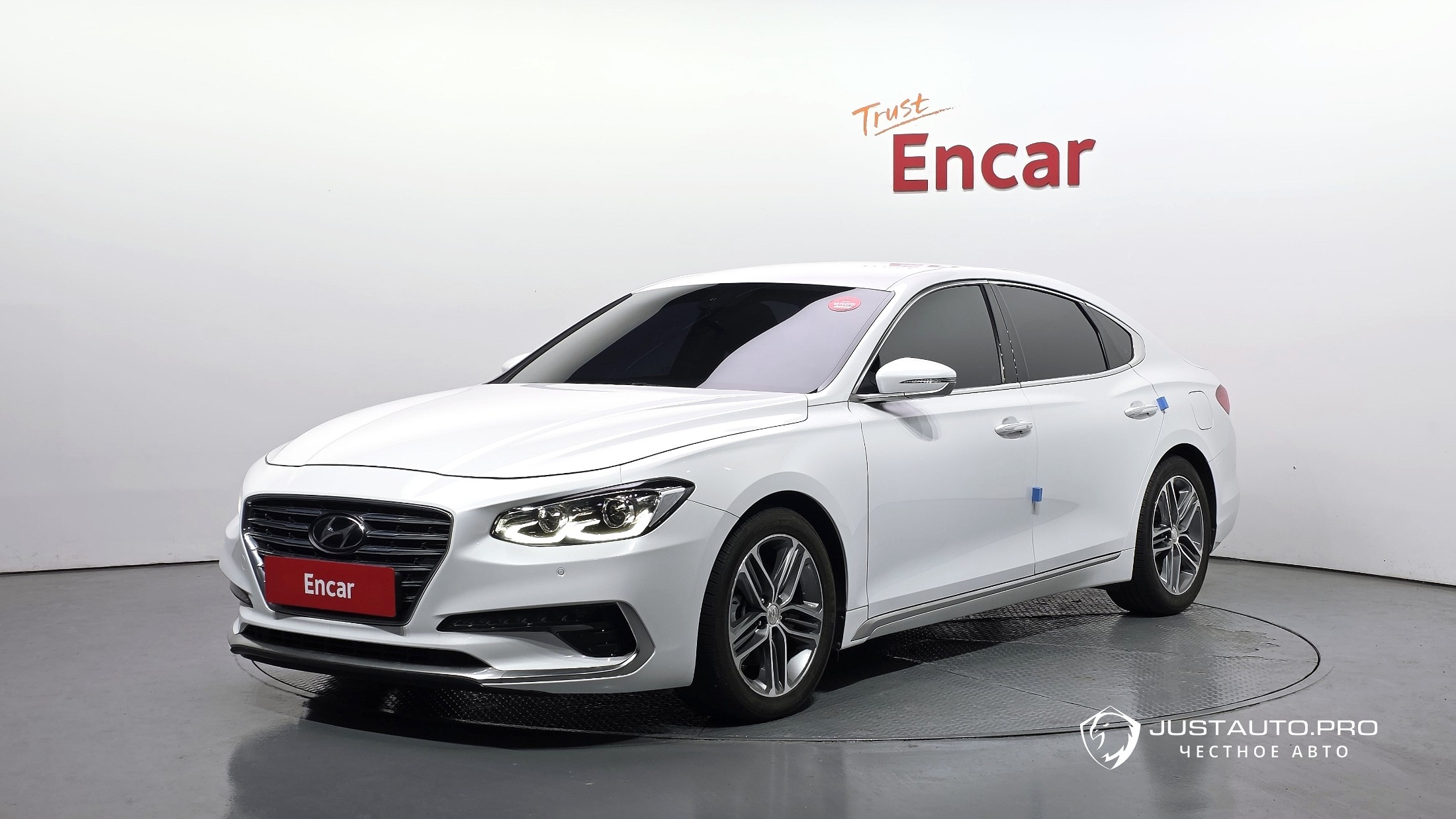Автомобиль Hyundai Grandeur