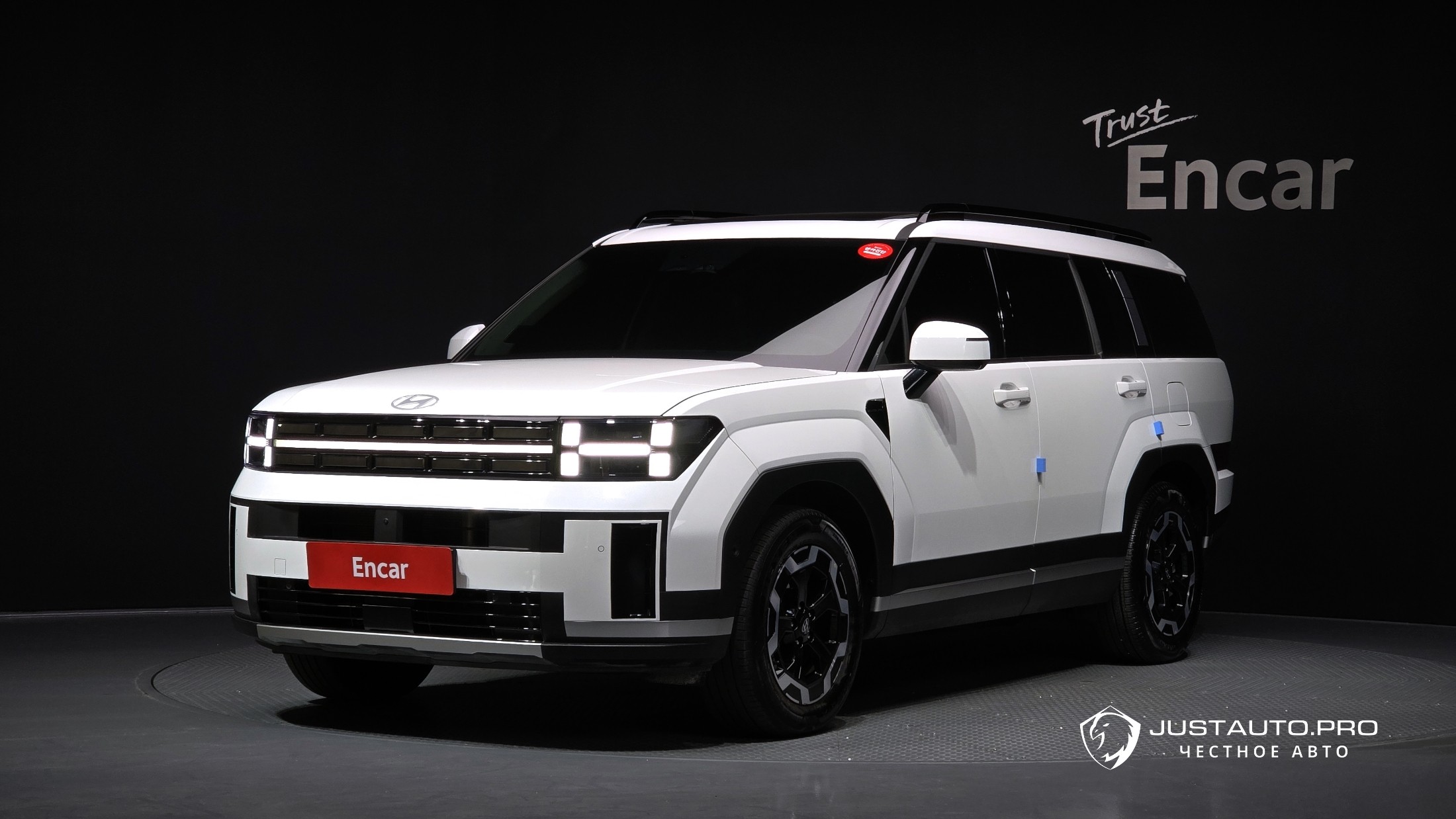 Автомобиль Hyundai Santafe