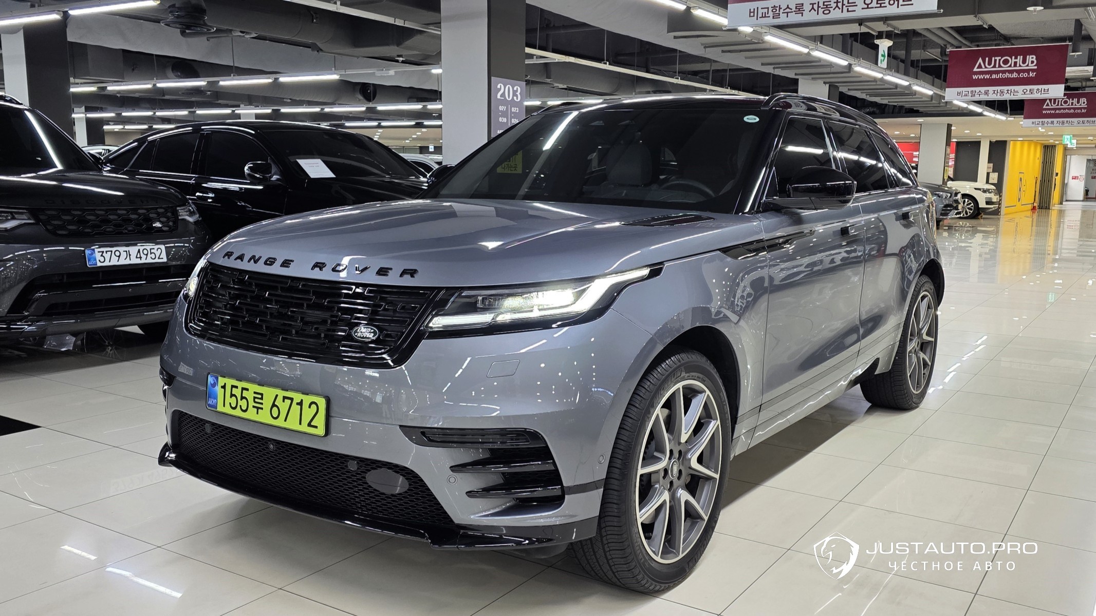 Автомобиль Land Rover Range Rover Velar