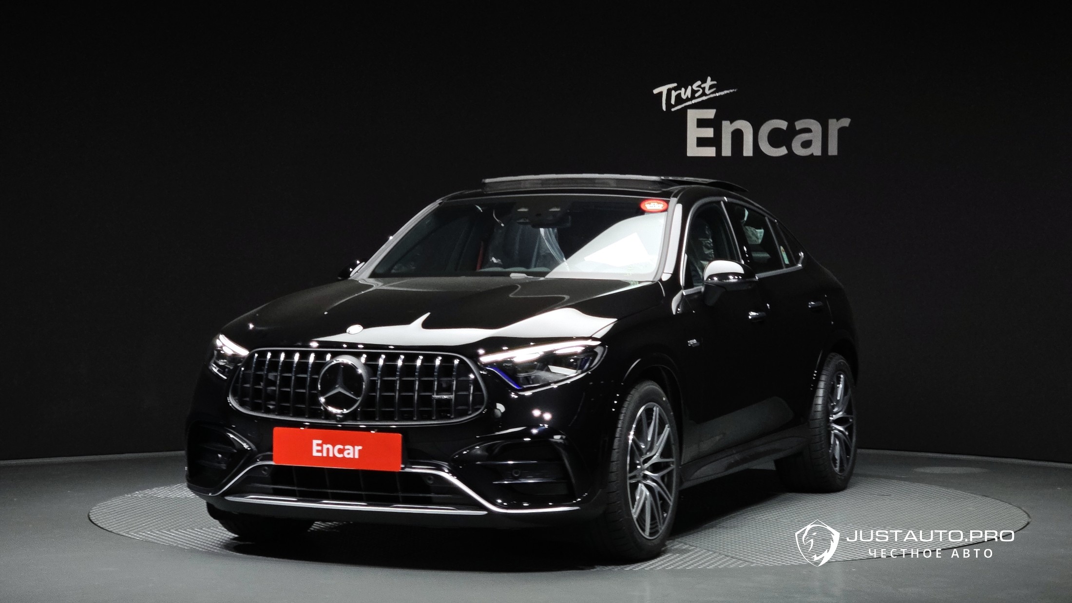 Автомобиль Mercedes-Benz GLC-Class