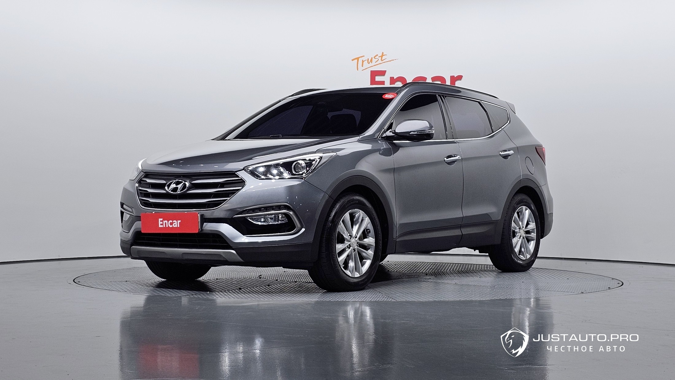Автомобиль Hyundai Santafe
