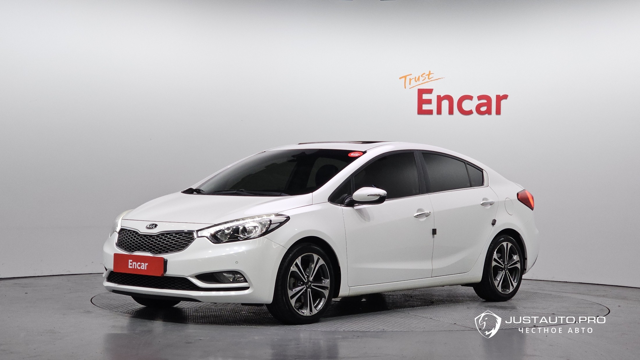 Автомобиль Kia K3