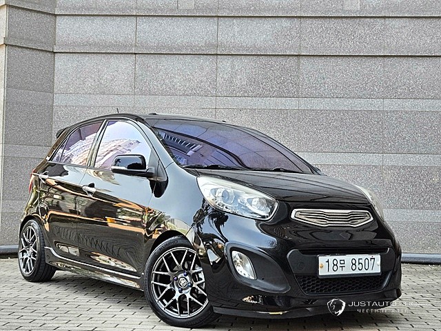Автомобиль Kia morning