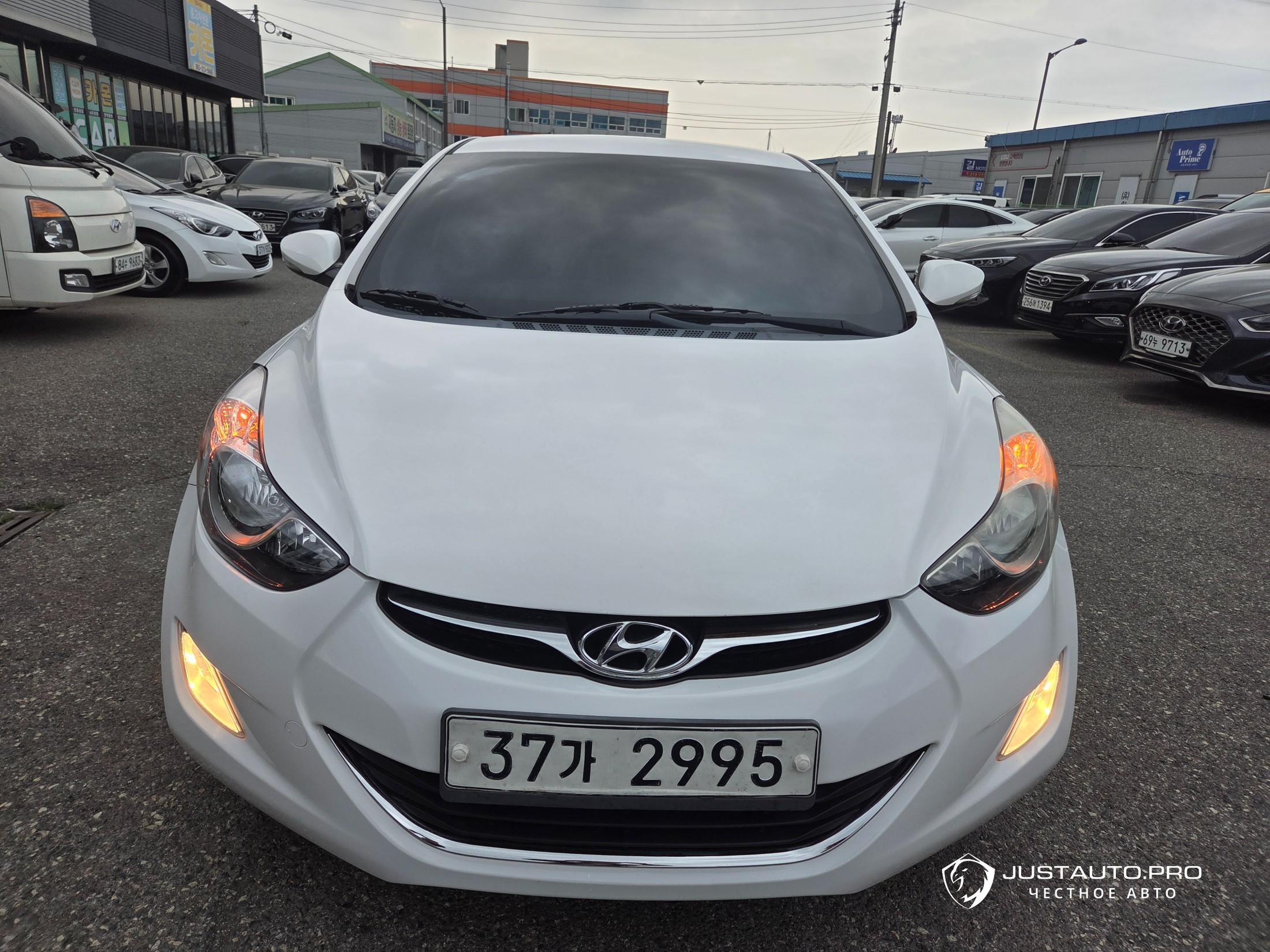 Автомобиль Hyundai AVANTE