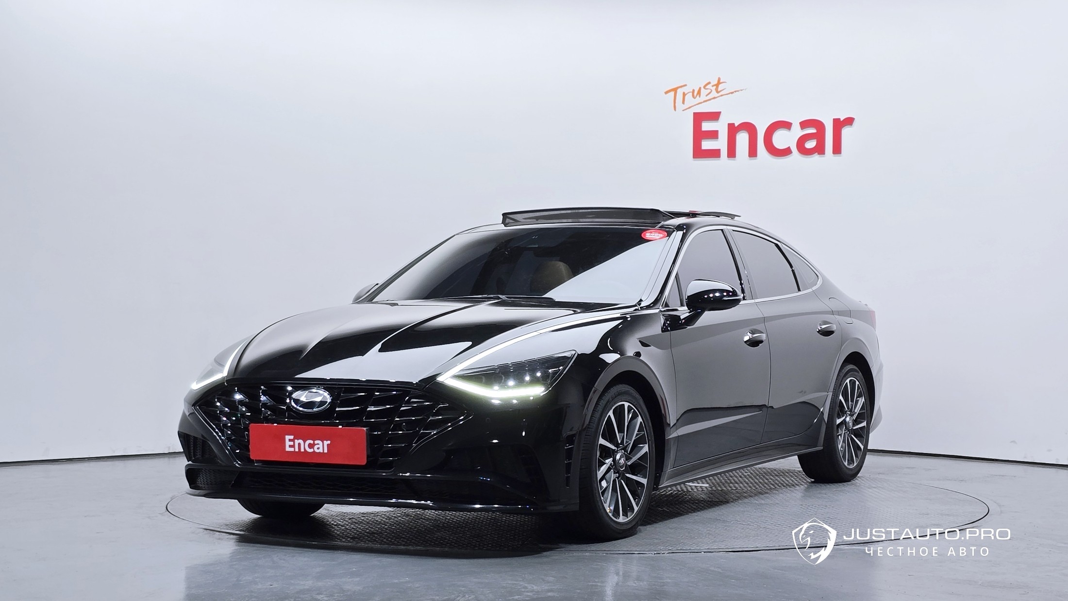 Автомобиль Hyundai Sonata