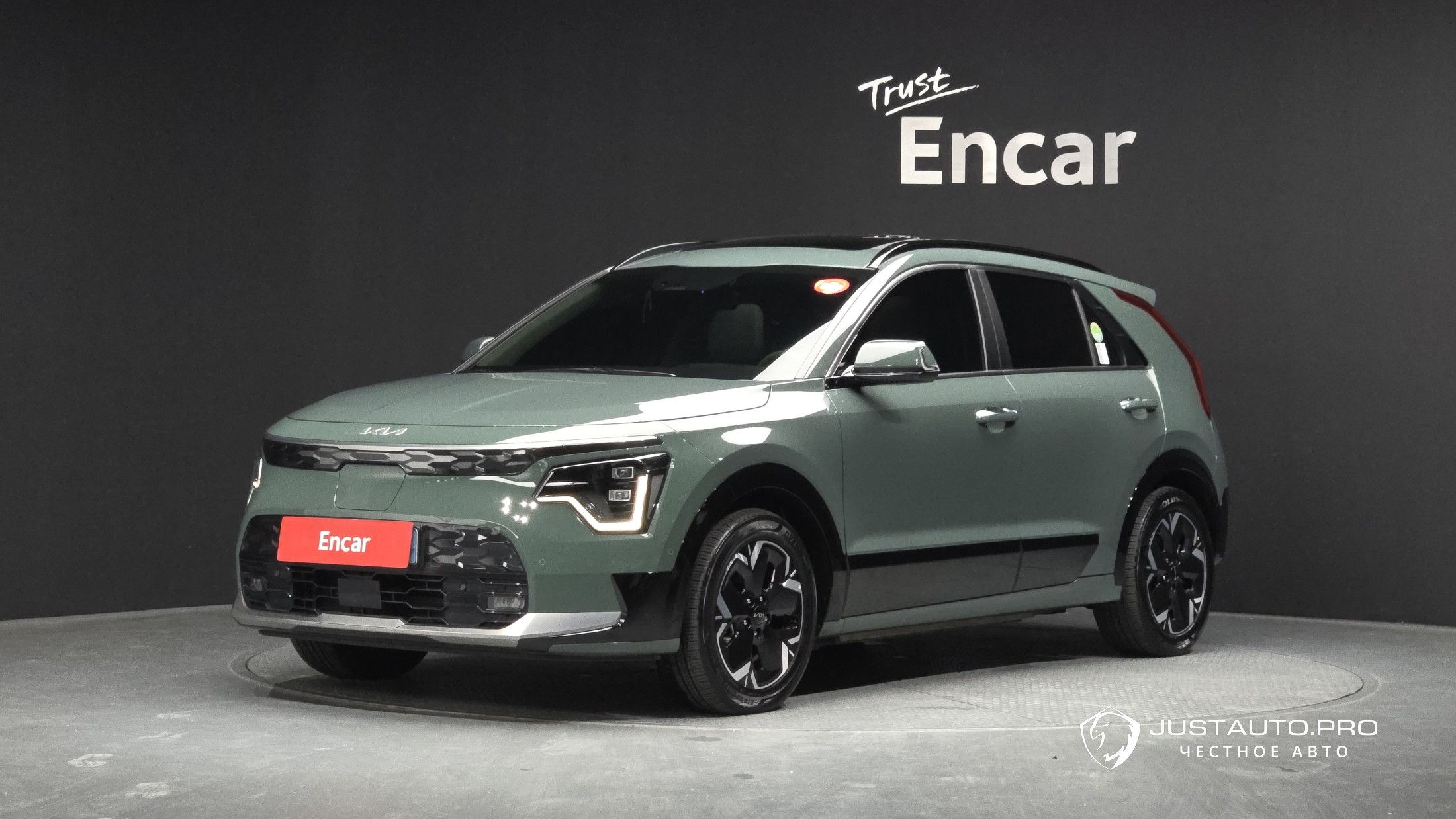 Автомобиль Kia Niro