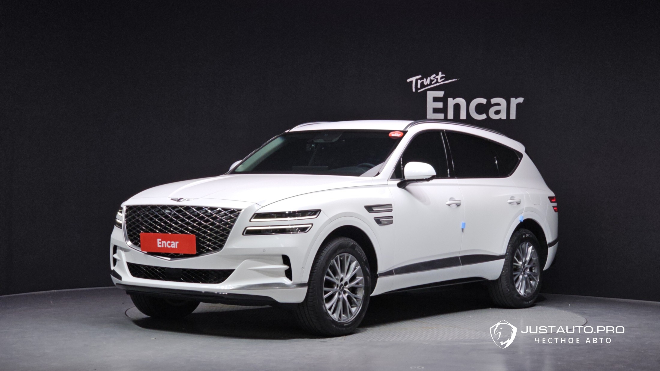 Автомобиль Genesis GV80