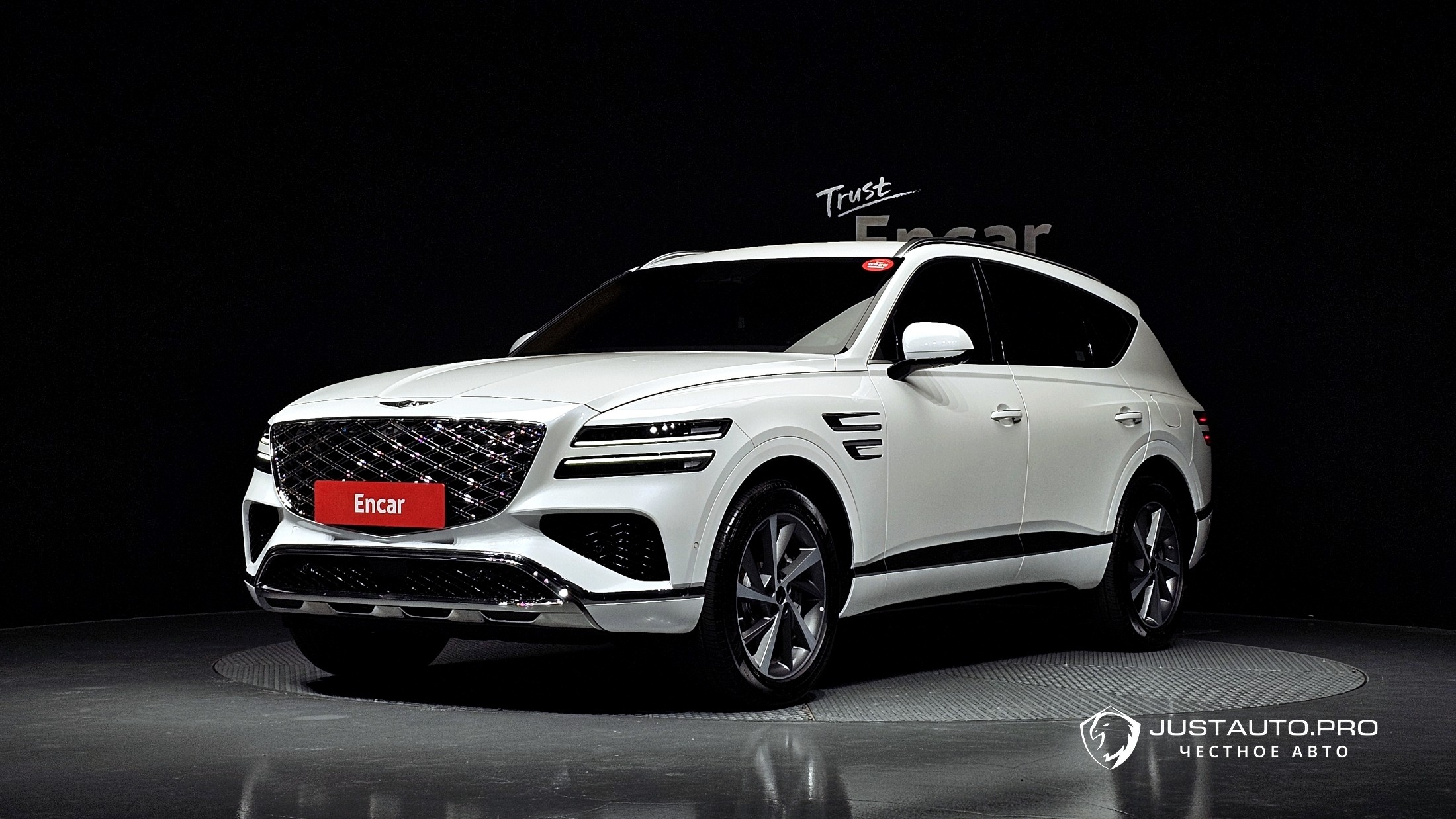 Автомобиль Genesis GV80