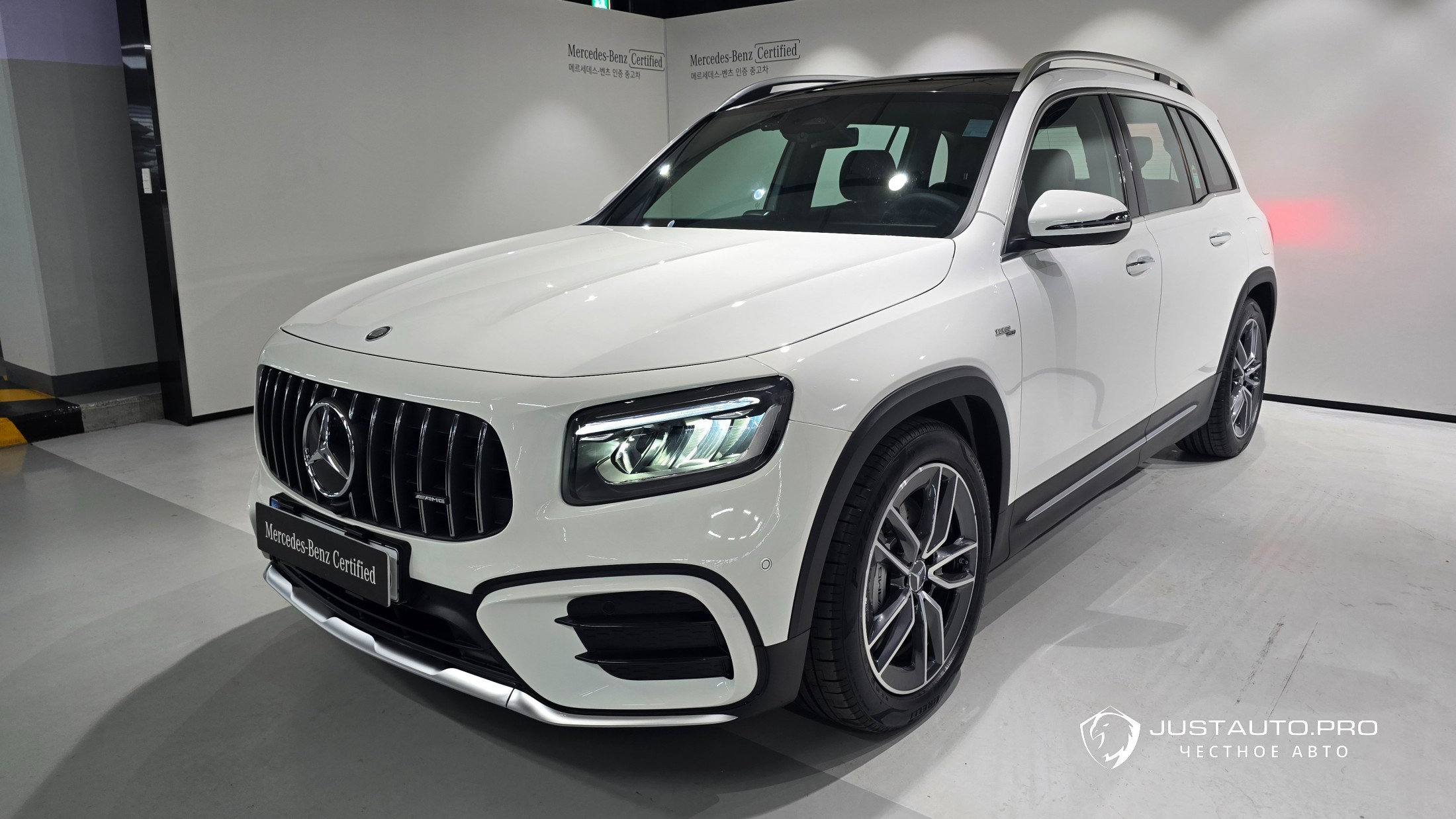 Автомобиль Mercedes-Benz GLB-Class