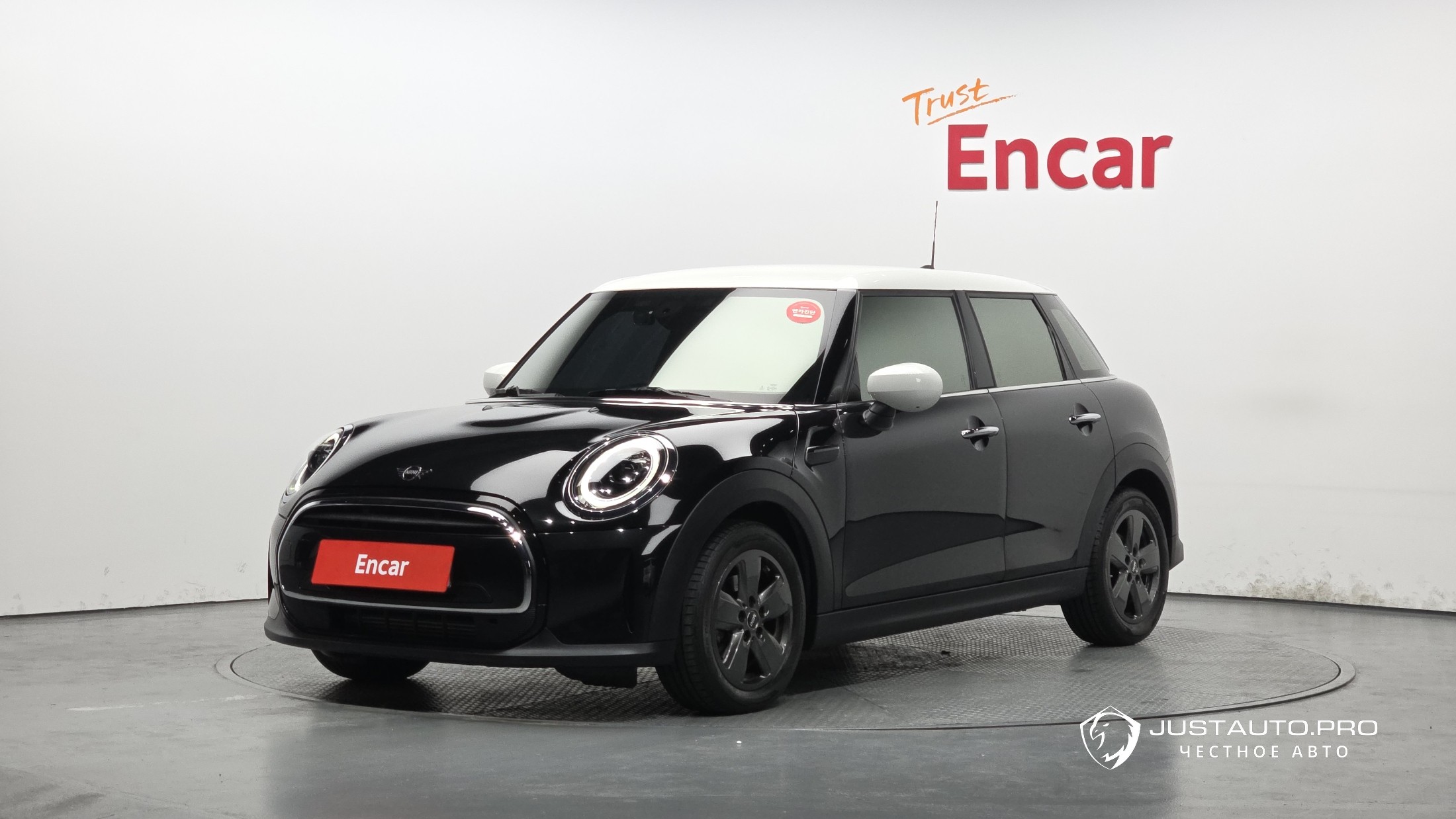 Автомобиль Mini Cooper