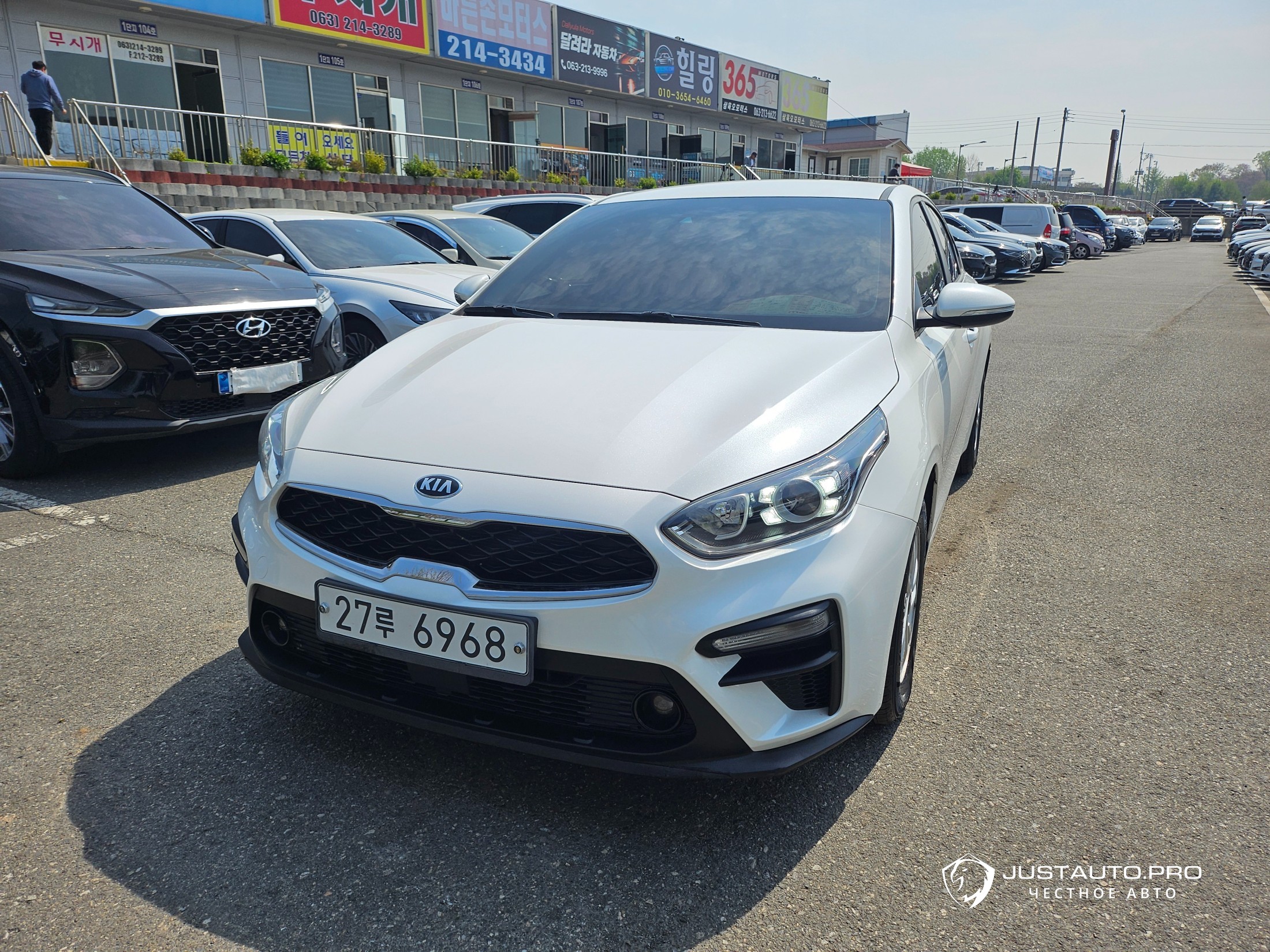 Автомобиль Kia K3