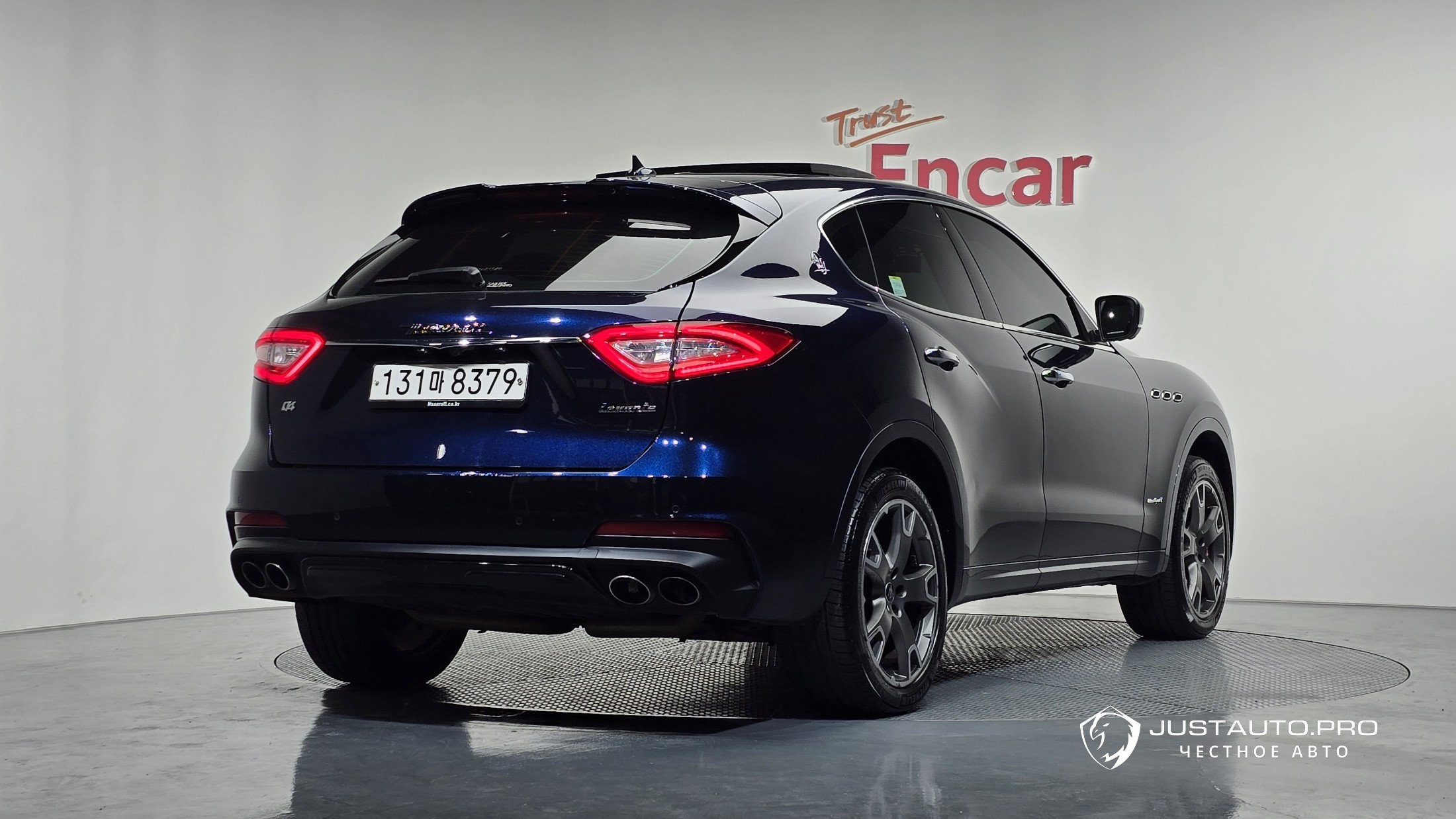 Автомобиль Maserati Levante