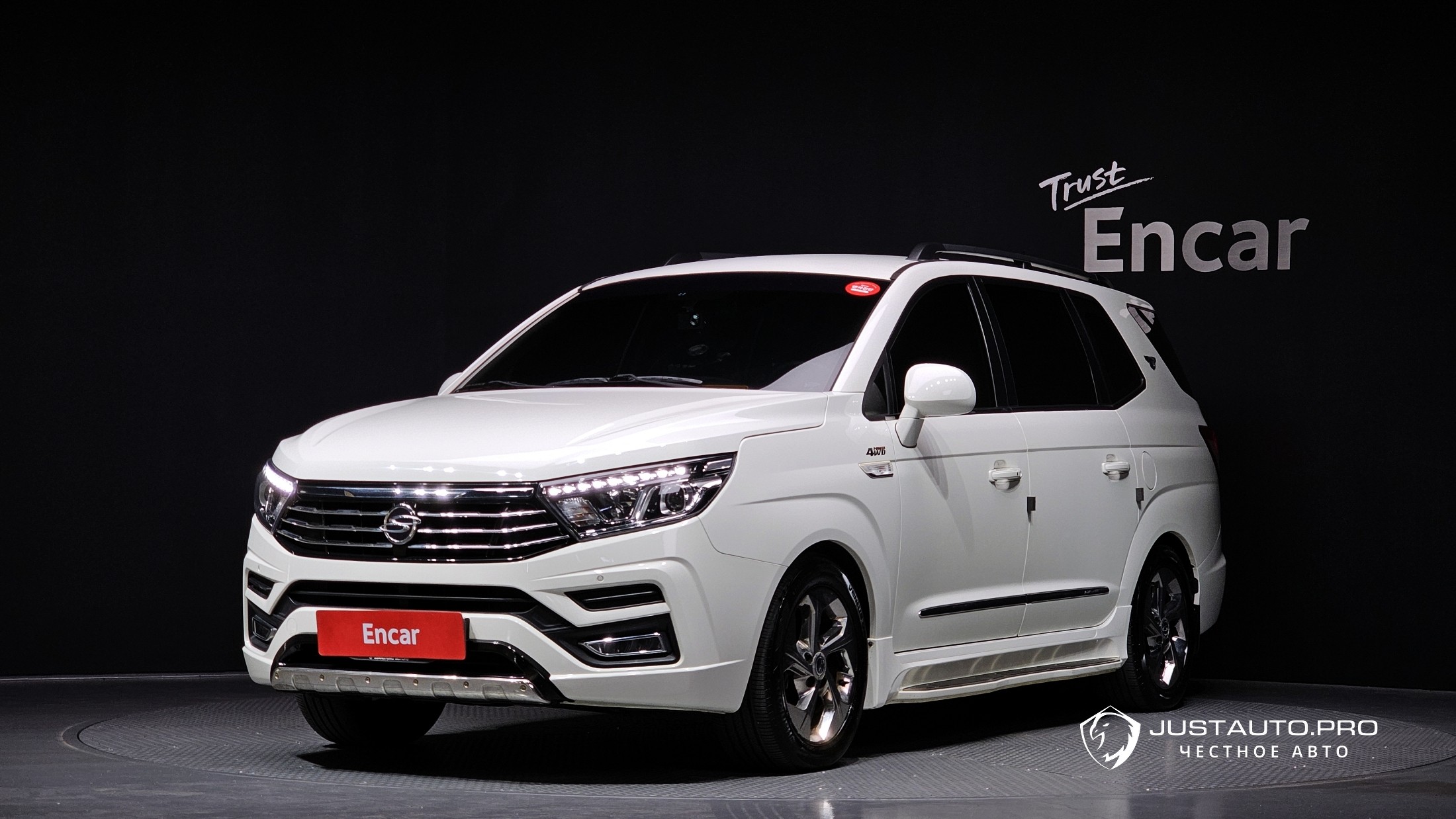 Автомобиль KG_Mobility_Ssangyong KORANDO