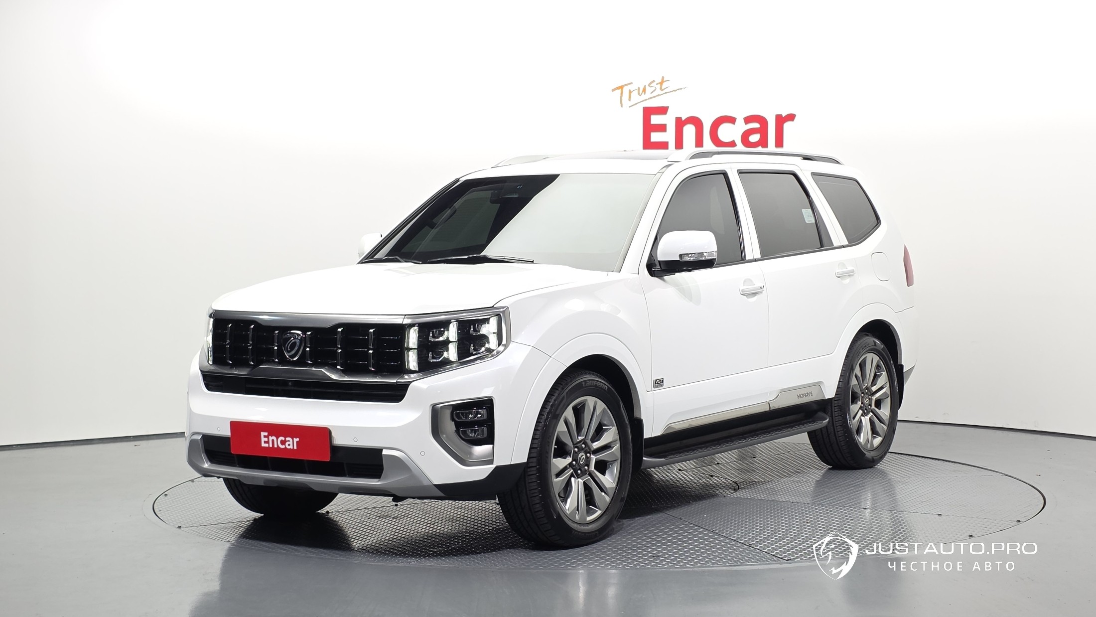 Автомобиль Kia Mohave