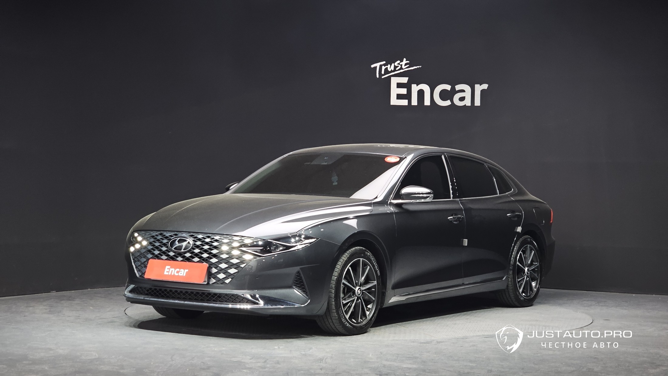 Автомобиль Hyundai Grandeur