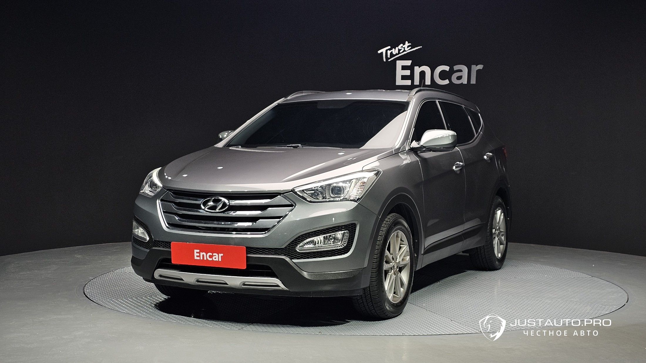 Автомобиль Hyundai Santafe