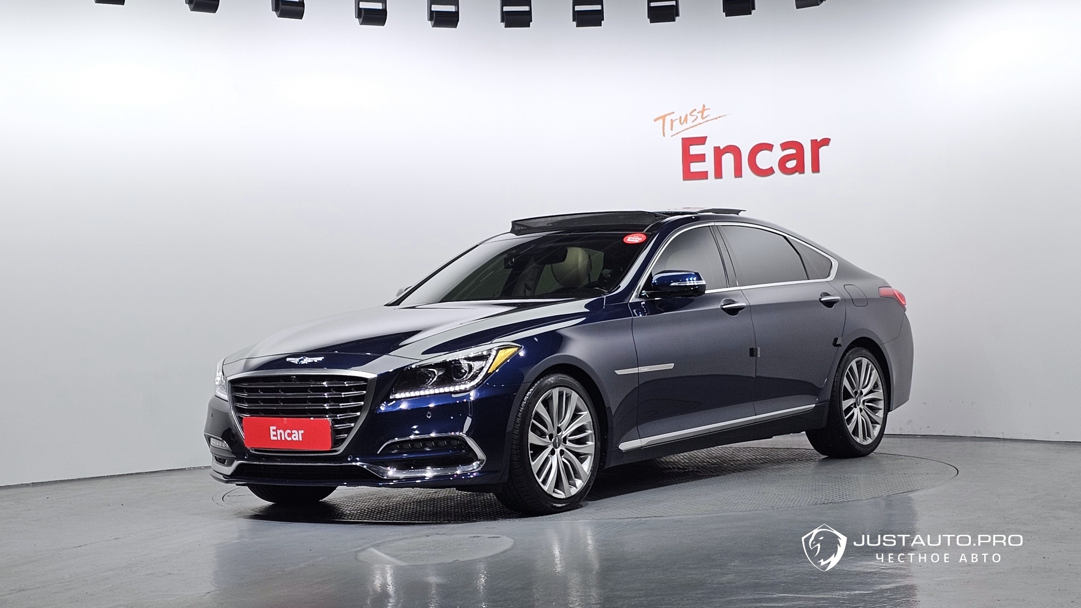 Автомобиль Genesis G80