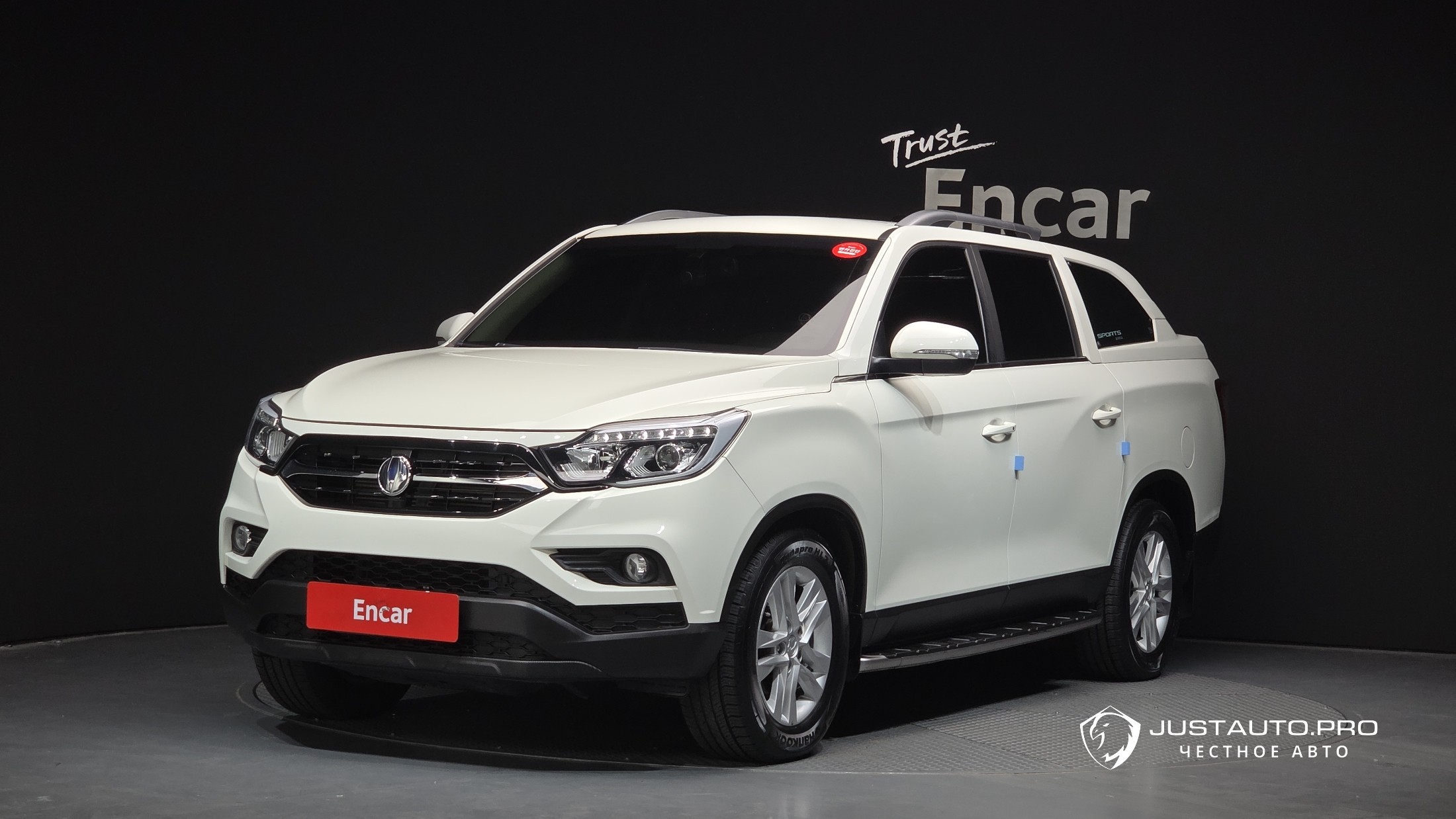 Автомобиль KG_Mobility_Ssangyong Rexton