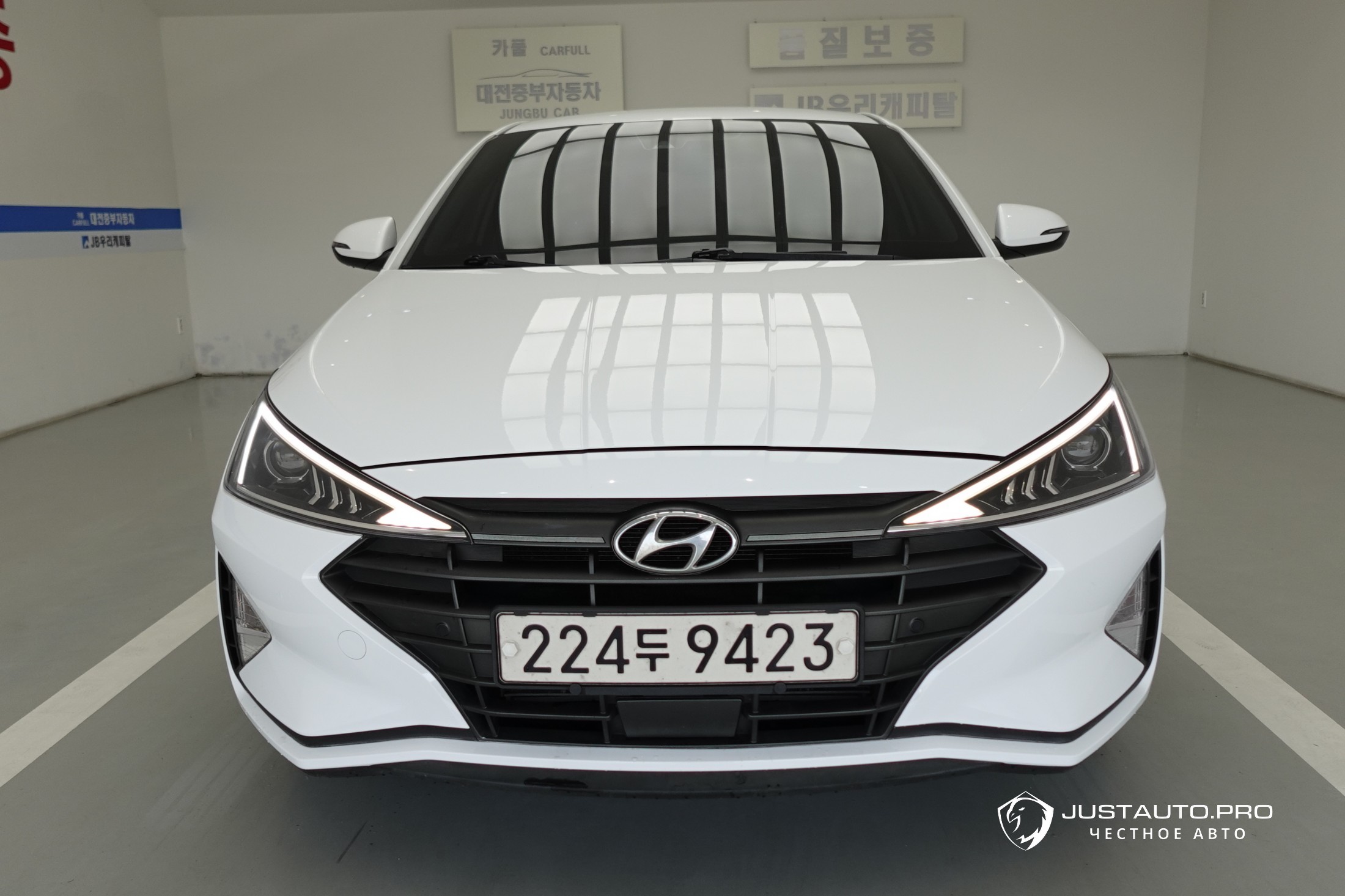 Автомобиль Hyundai AVANTE
