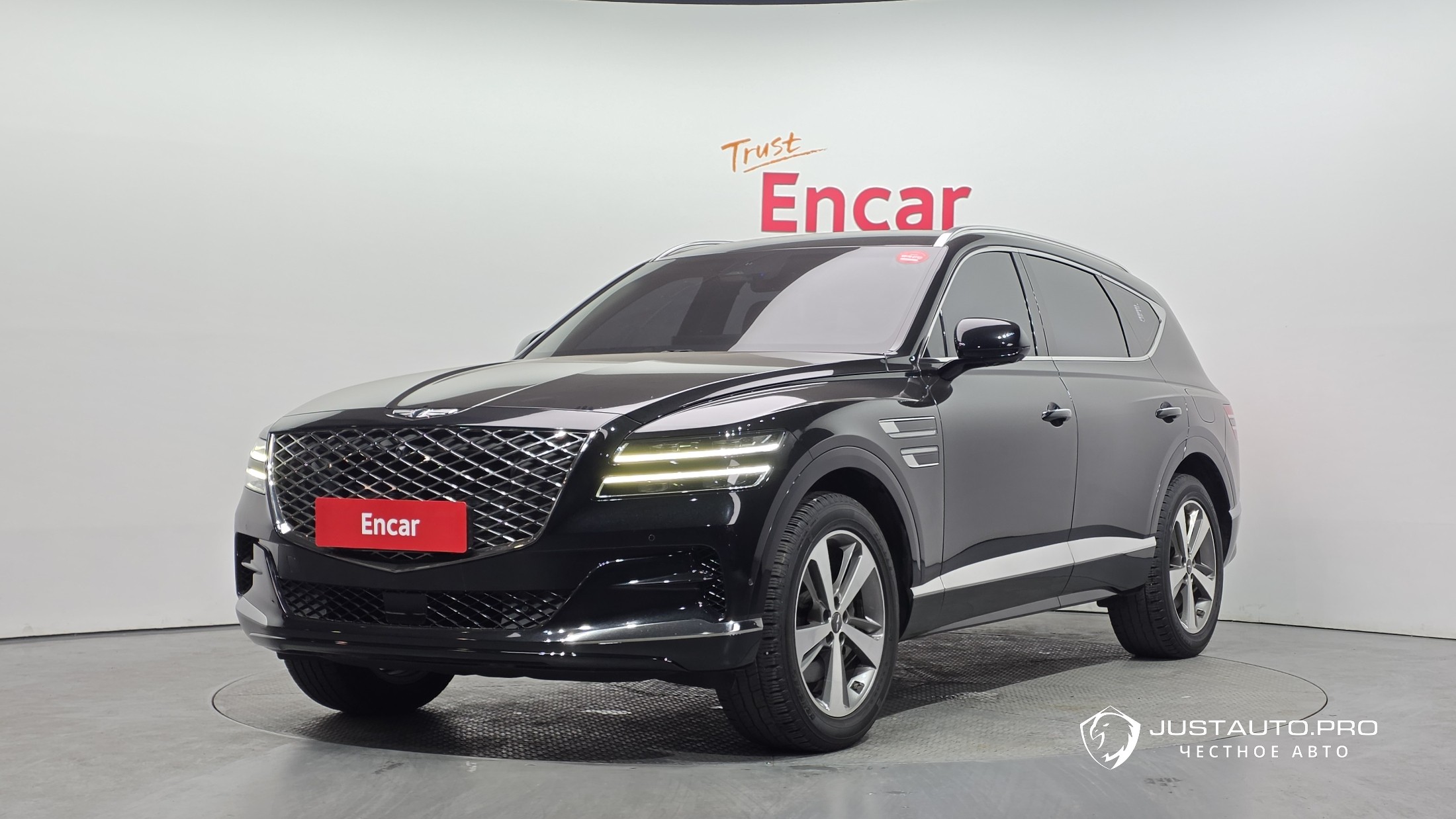 Автомобиль Genesis GV80