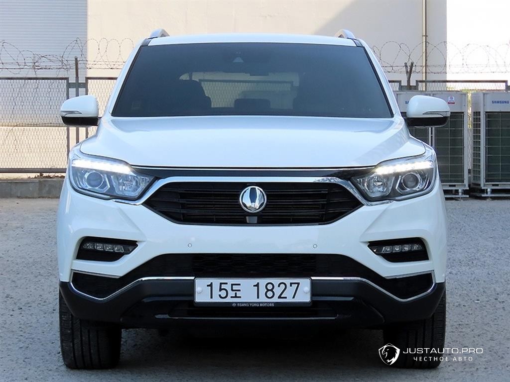 Автомобиль KG_Mobility_Ssangyong Rexton