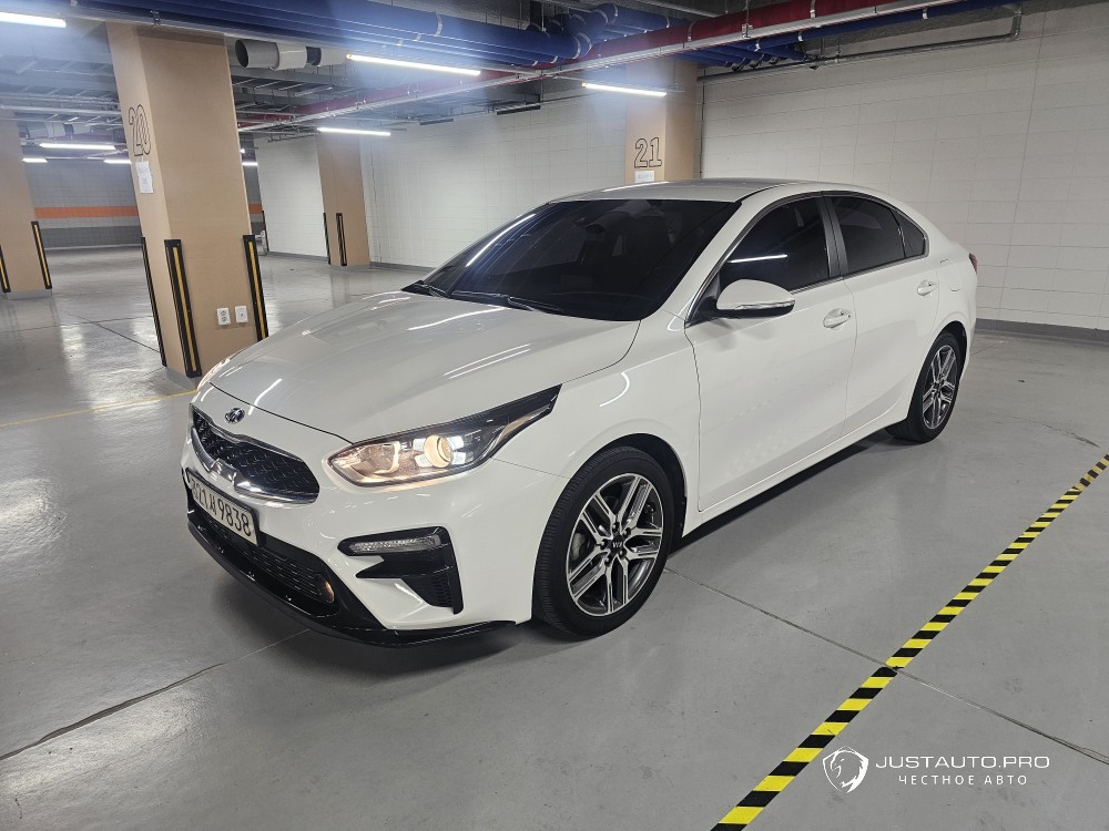 Автомобиль Kia K3
