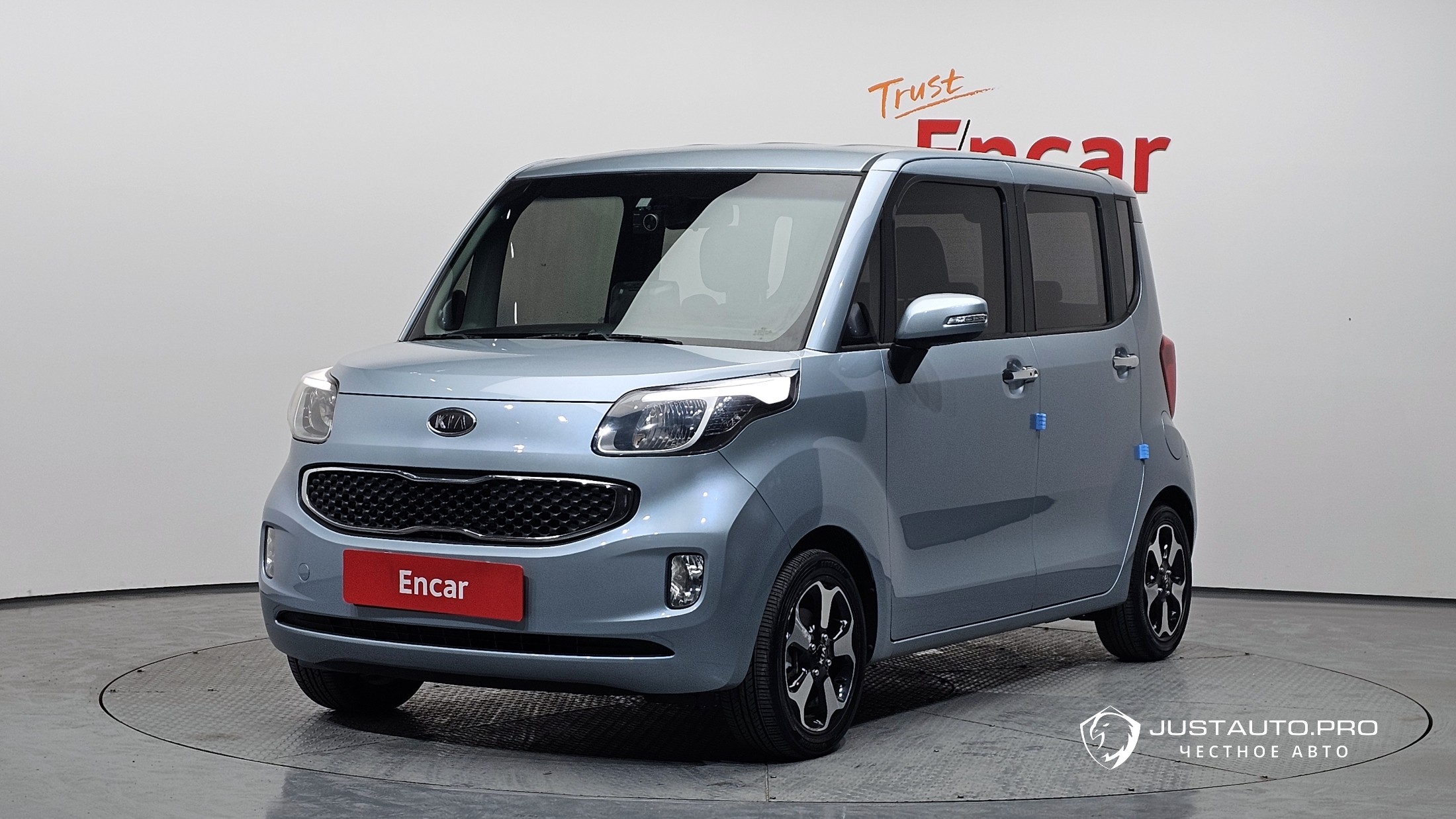 Автомобиль Kia RAY