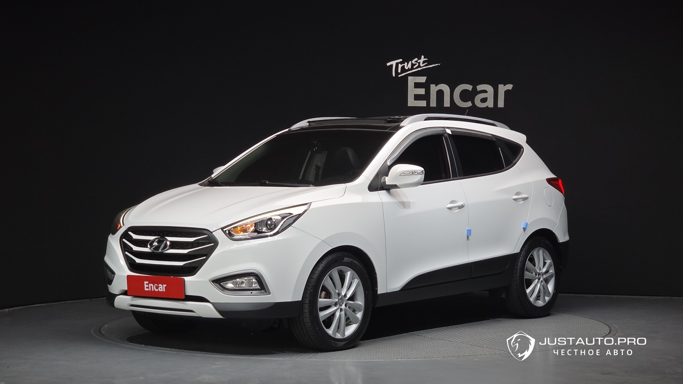 Автомобиль Hyundai Tucson