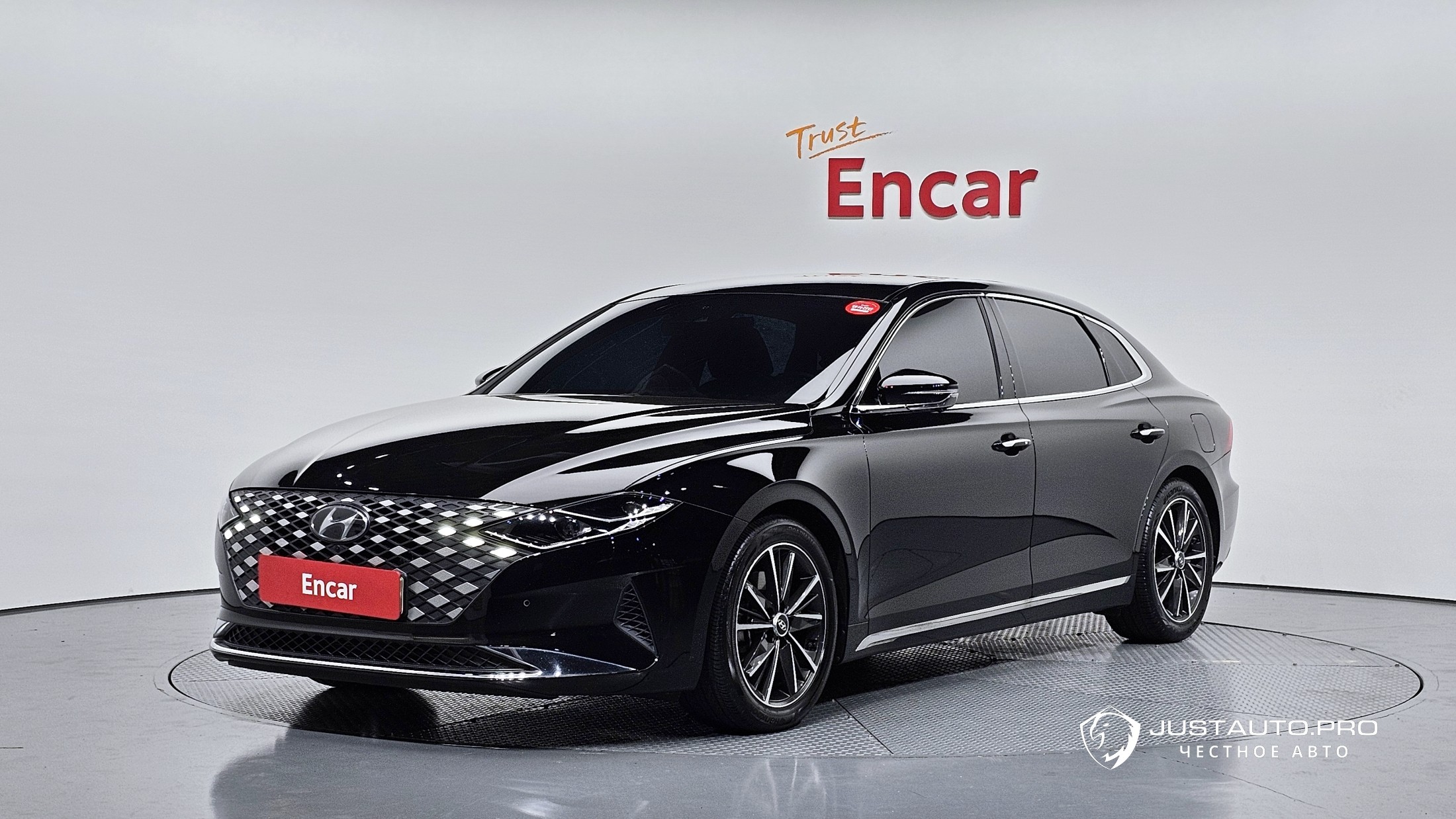 Автомобиль Hyundai Grandeur