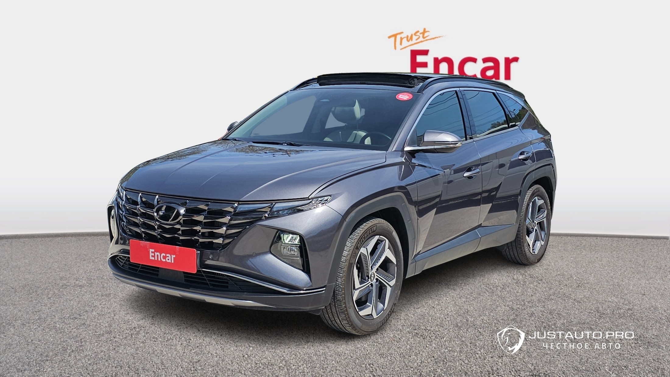 Автомобиль Hyundai Tucson