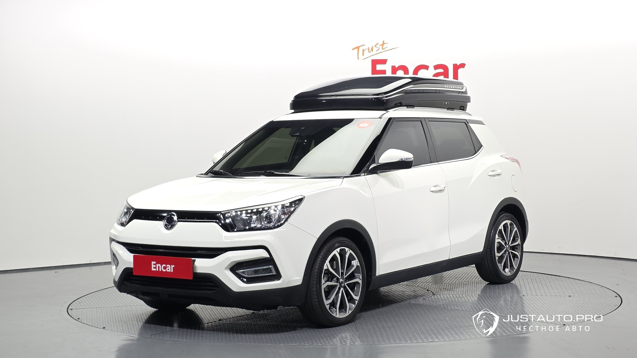 Автомобиль KG_Mobility_Ssangyong TIBOLI