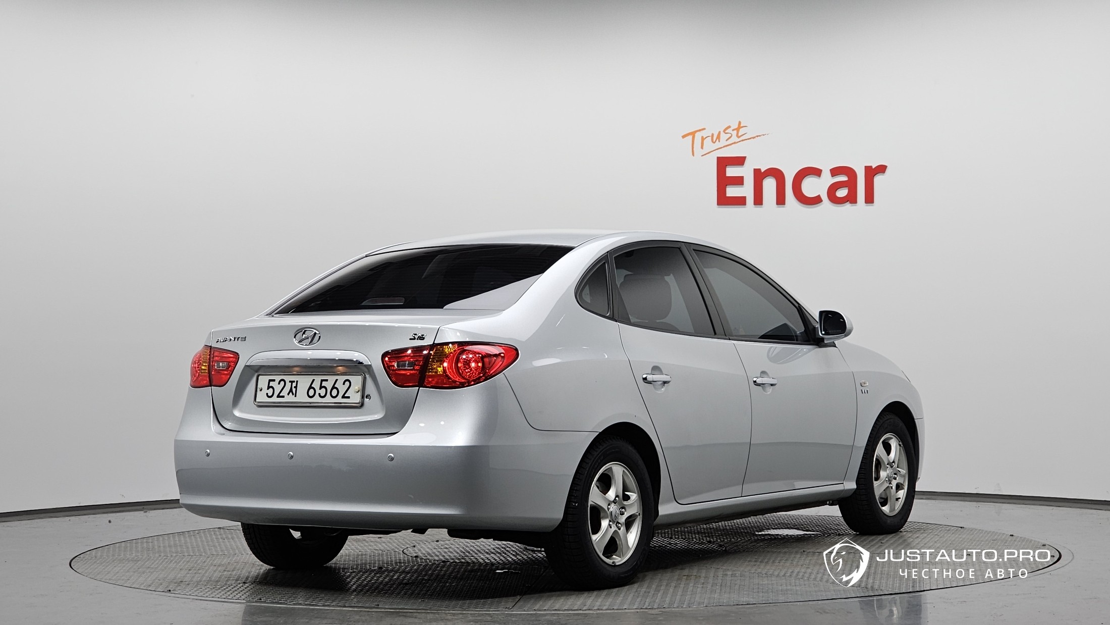 Автомобиль Hyundai AVANTE