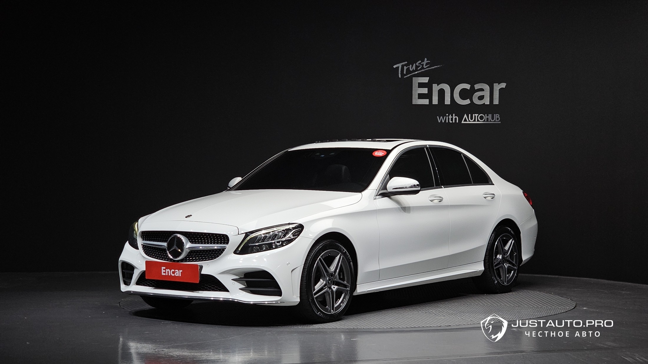 Автомобиль Mercedes-Benz C-Class